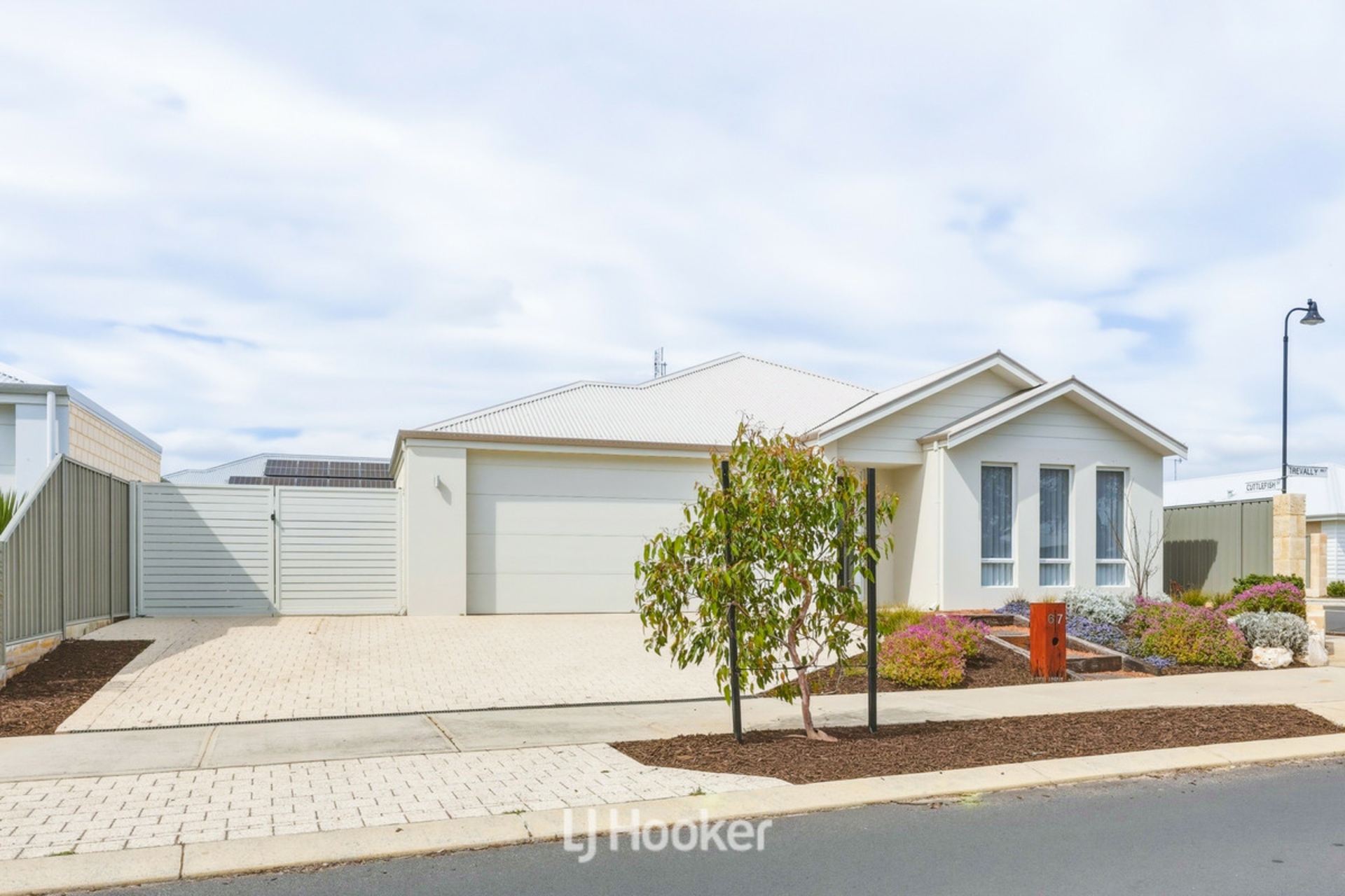 67 Yebble Drive — photo 4 of 16