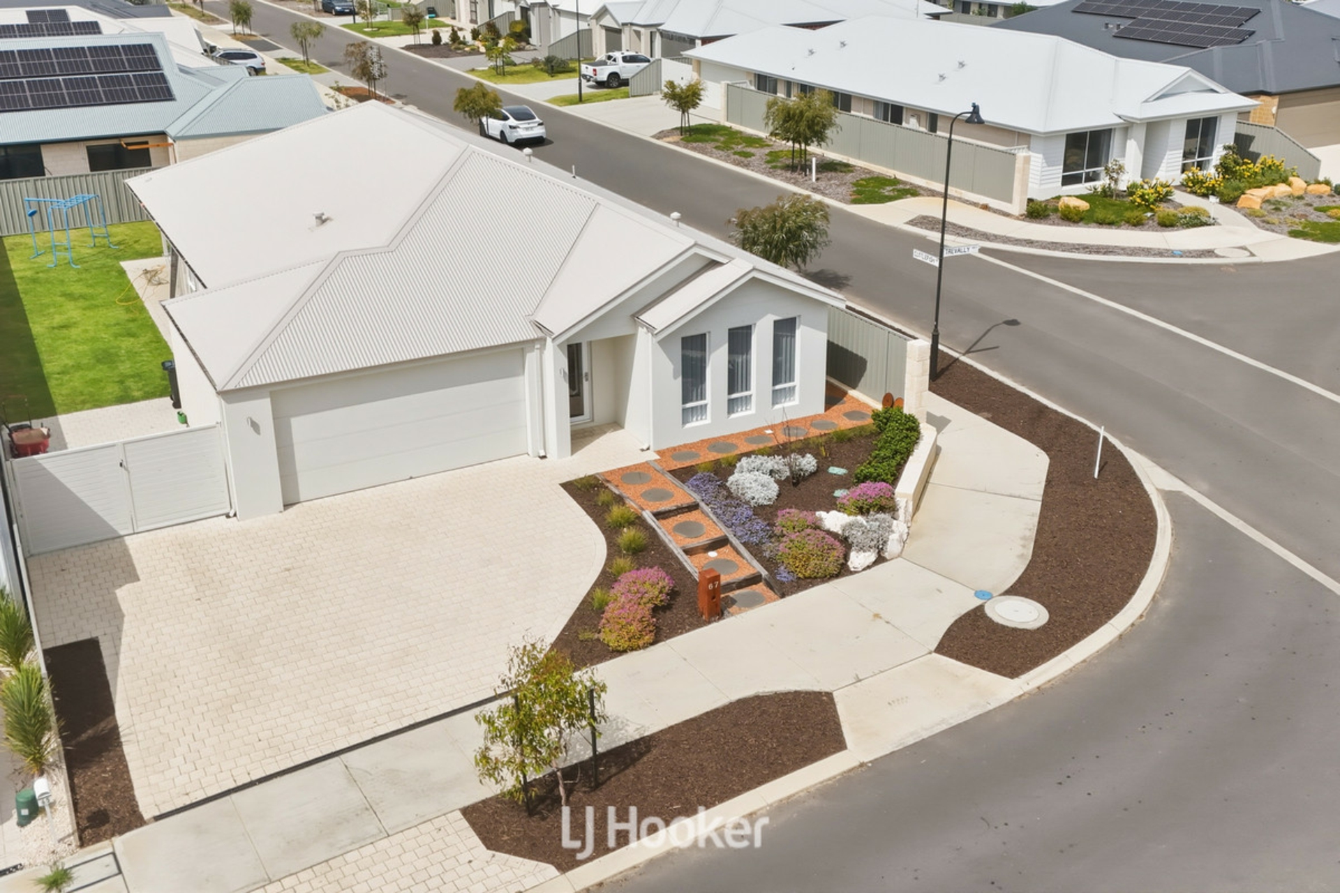67 Yebble Drive — photo 8 of 16