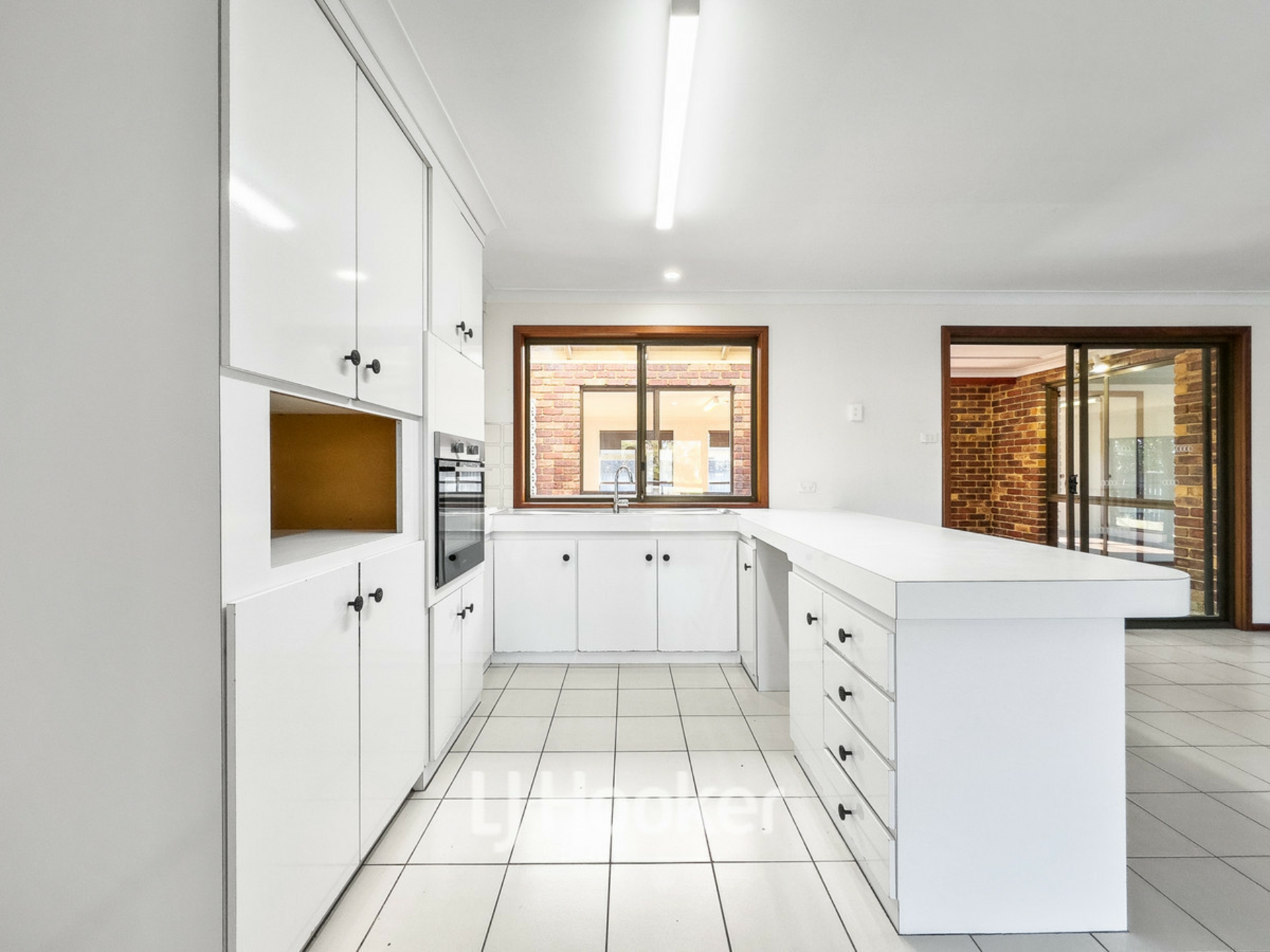 10 Cannon Place — photo 8 of 19