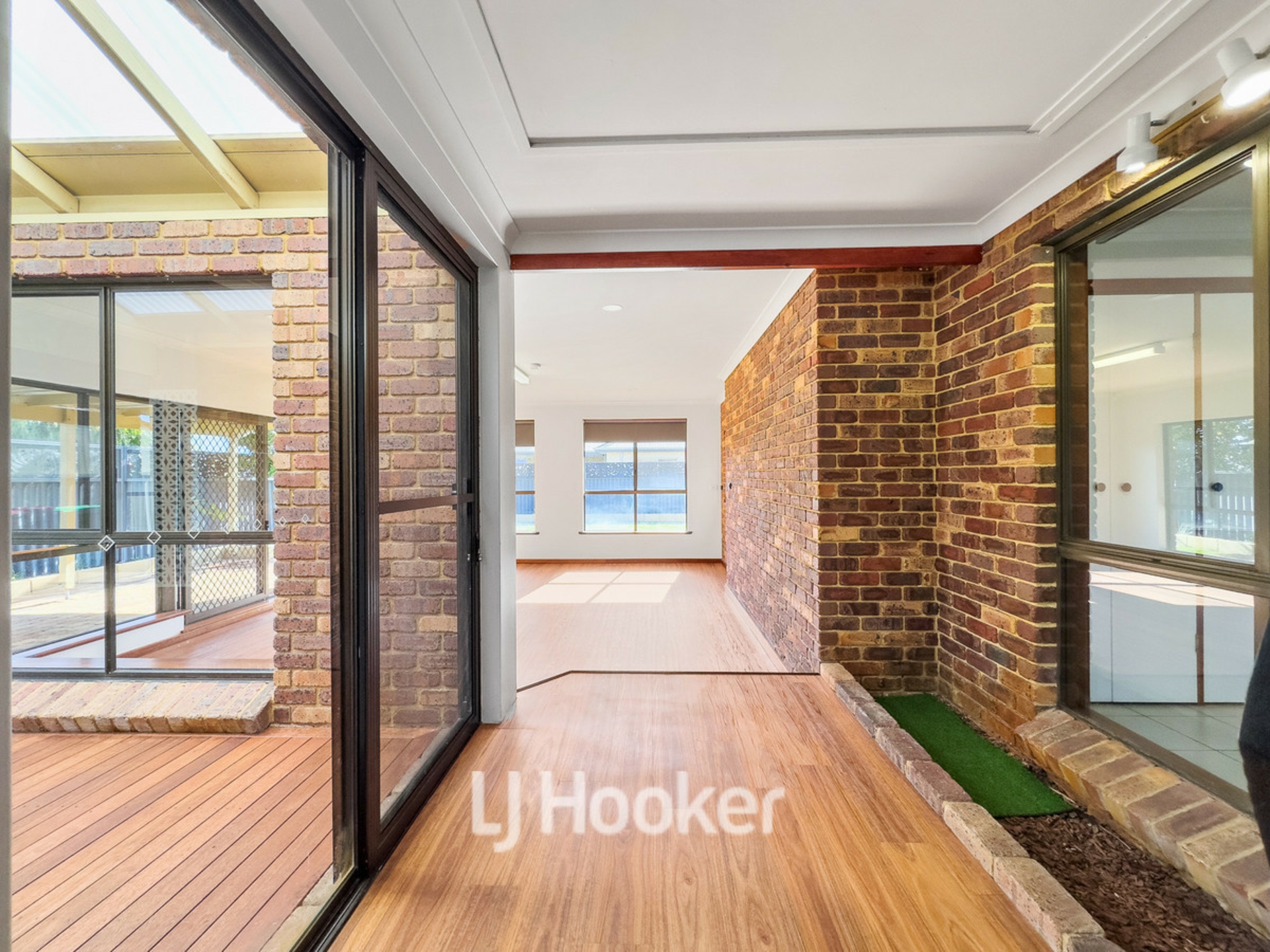 10 Cannon Place — photo 13 of 19