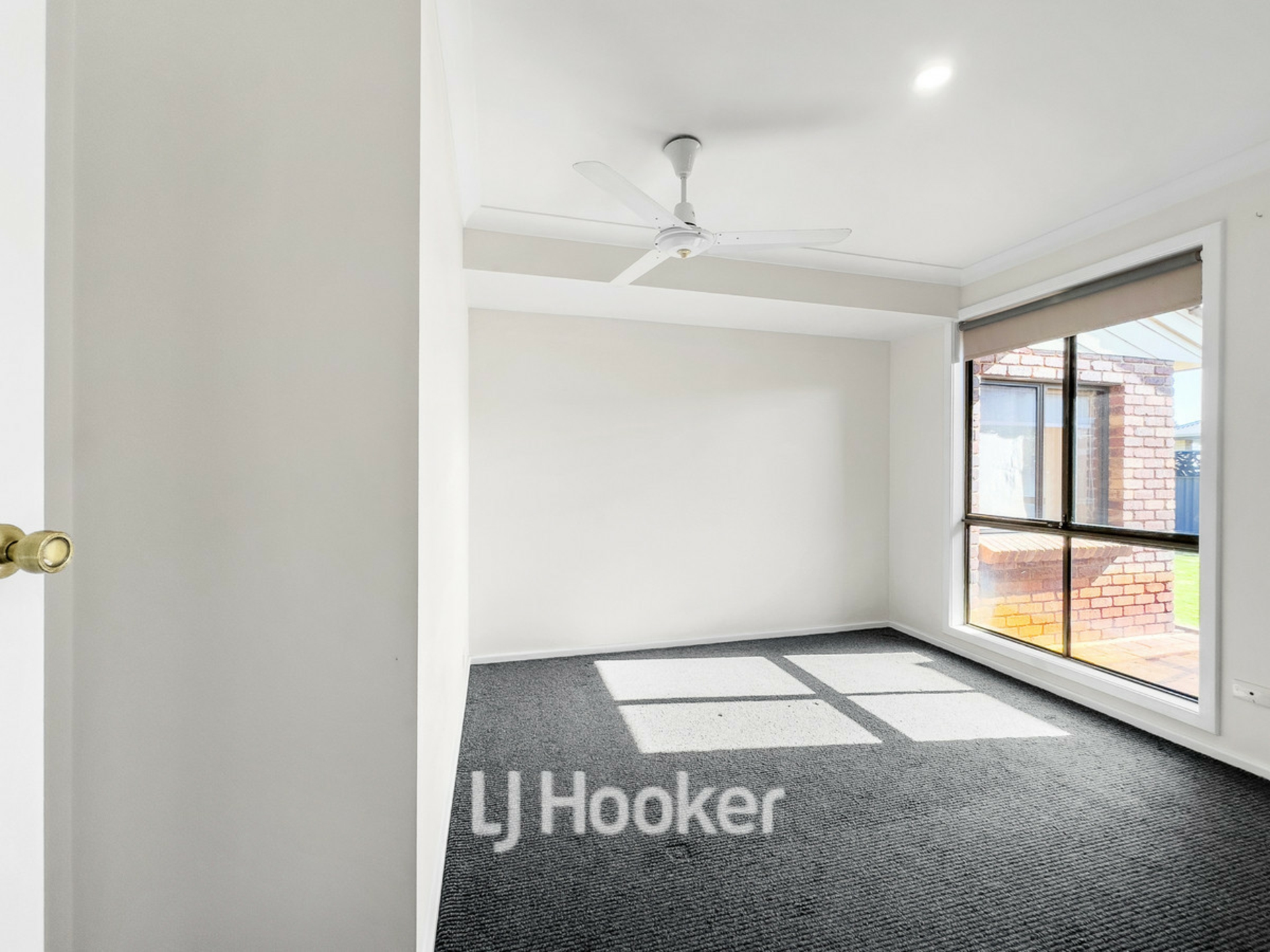 10 Cannon Place — photo 16 of 19