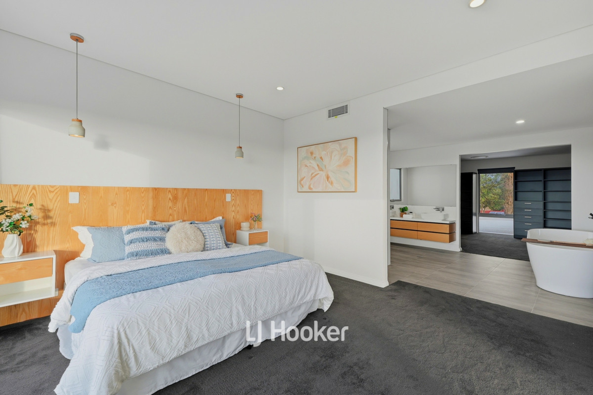 10 Eagle Crescent — photo 20 of 30