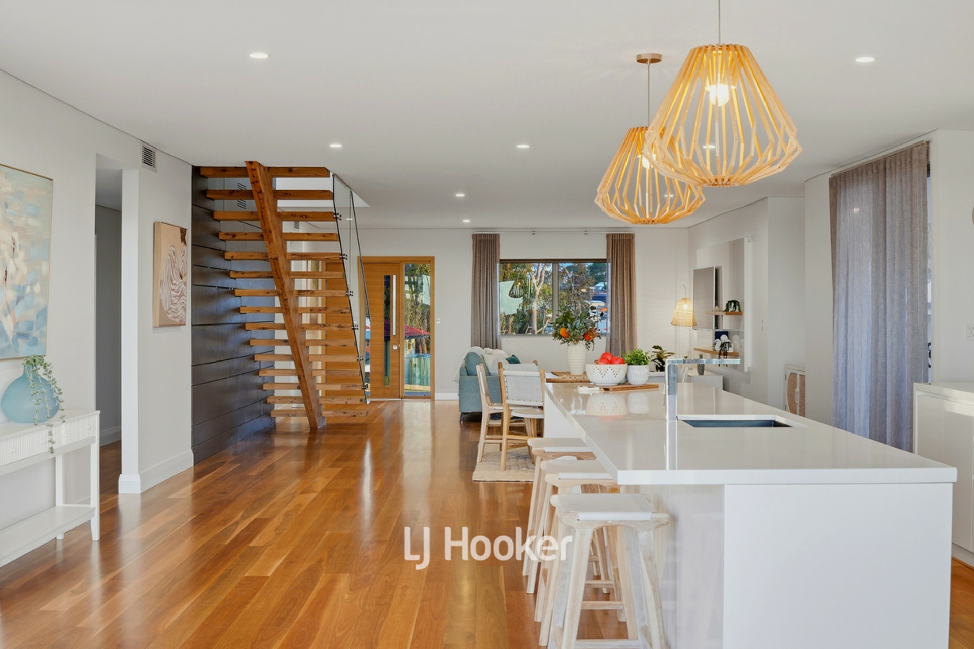 10 Eagle Crescent — photo 28 of 30