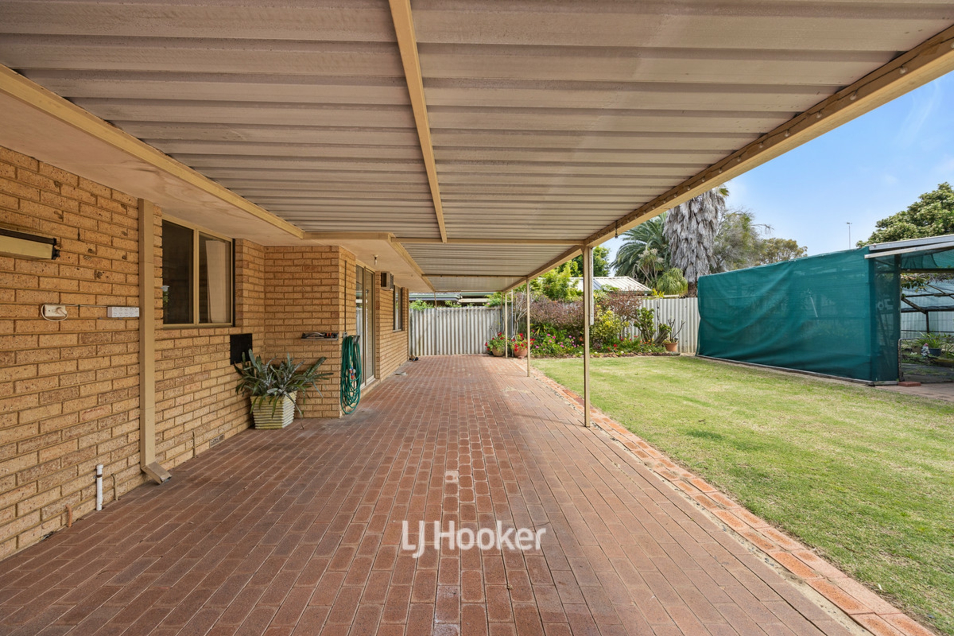 77 Lucy Victoria Avenue — photo 17 of 27