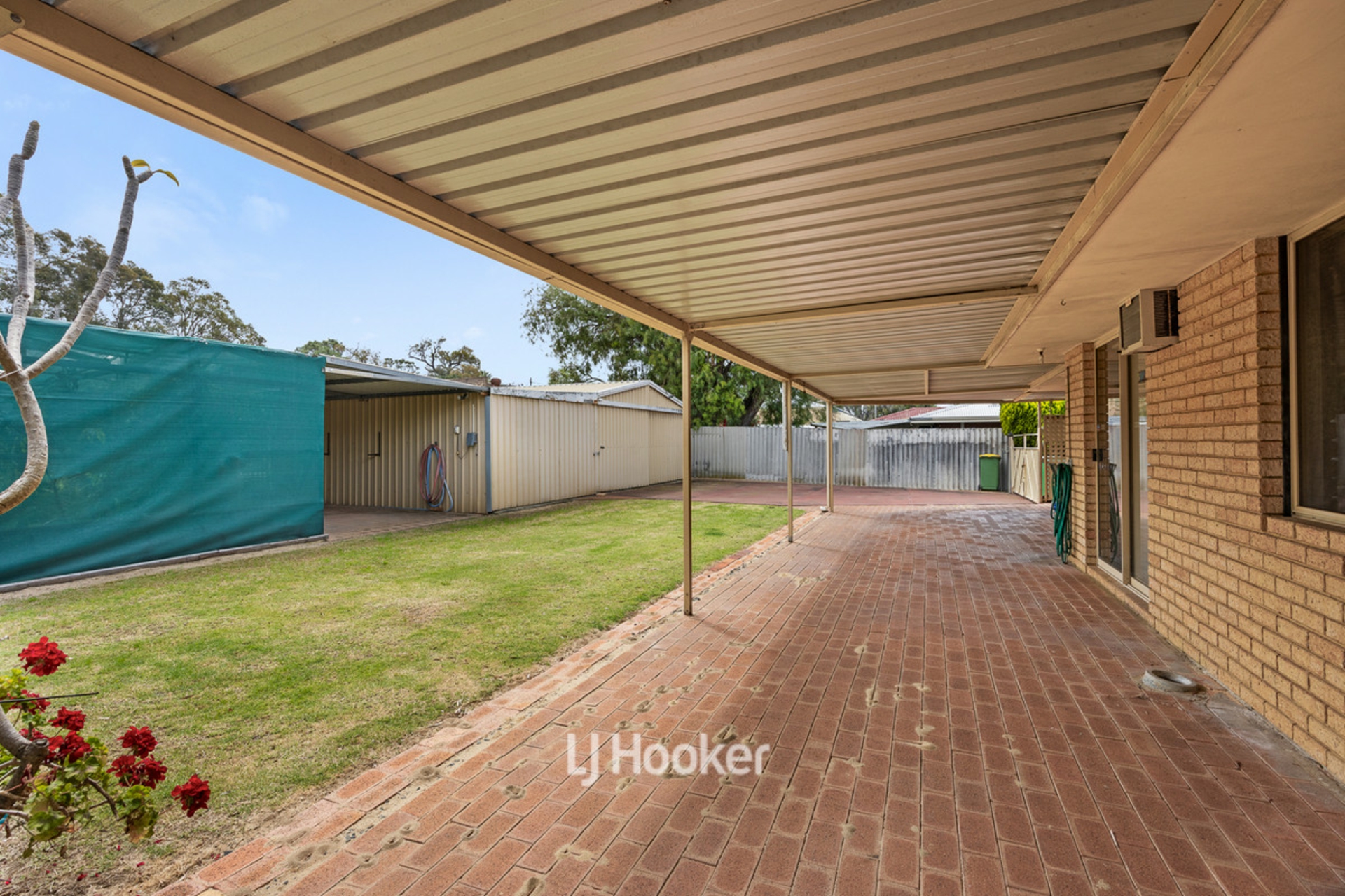 77 Lucy Victoria Avenue — photo 18 of 27