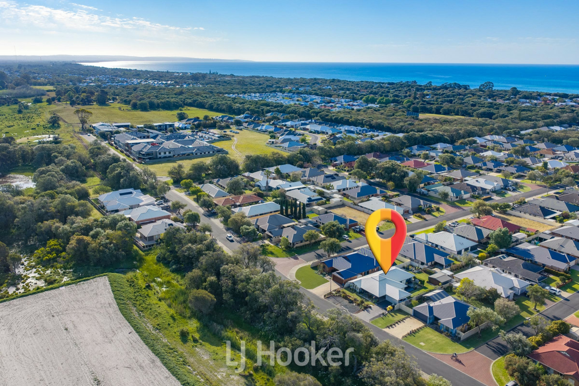 81 Broadwater Boulevard — photo 22 of 24