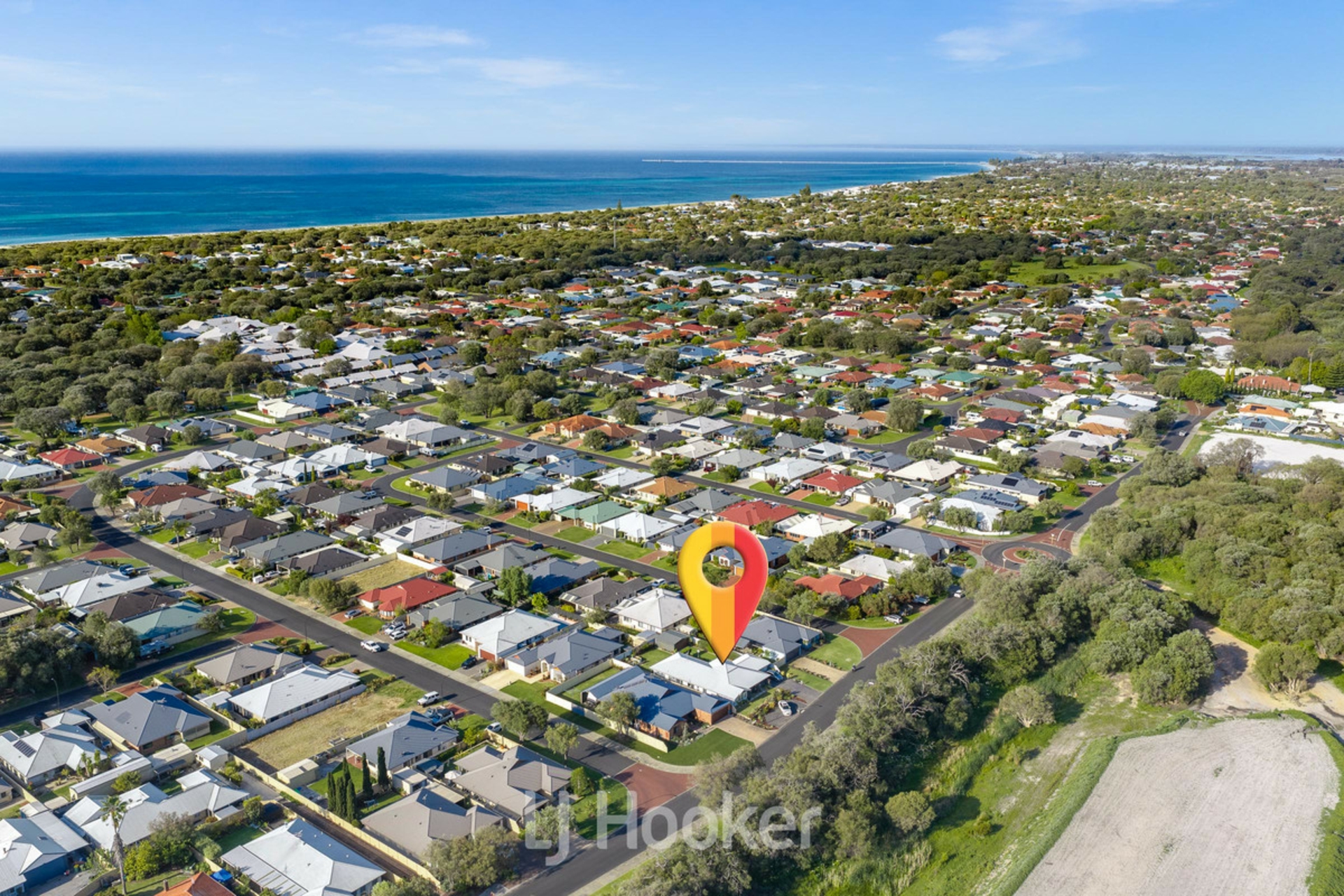 81 Broadwater Boulevard — photo 23 of 24
