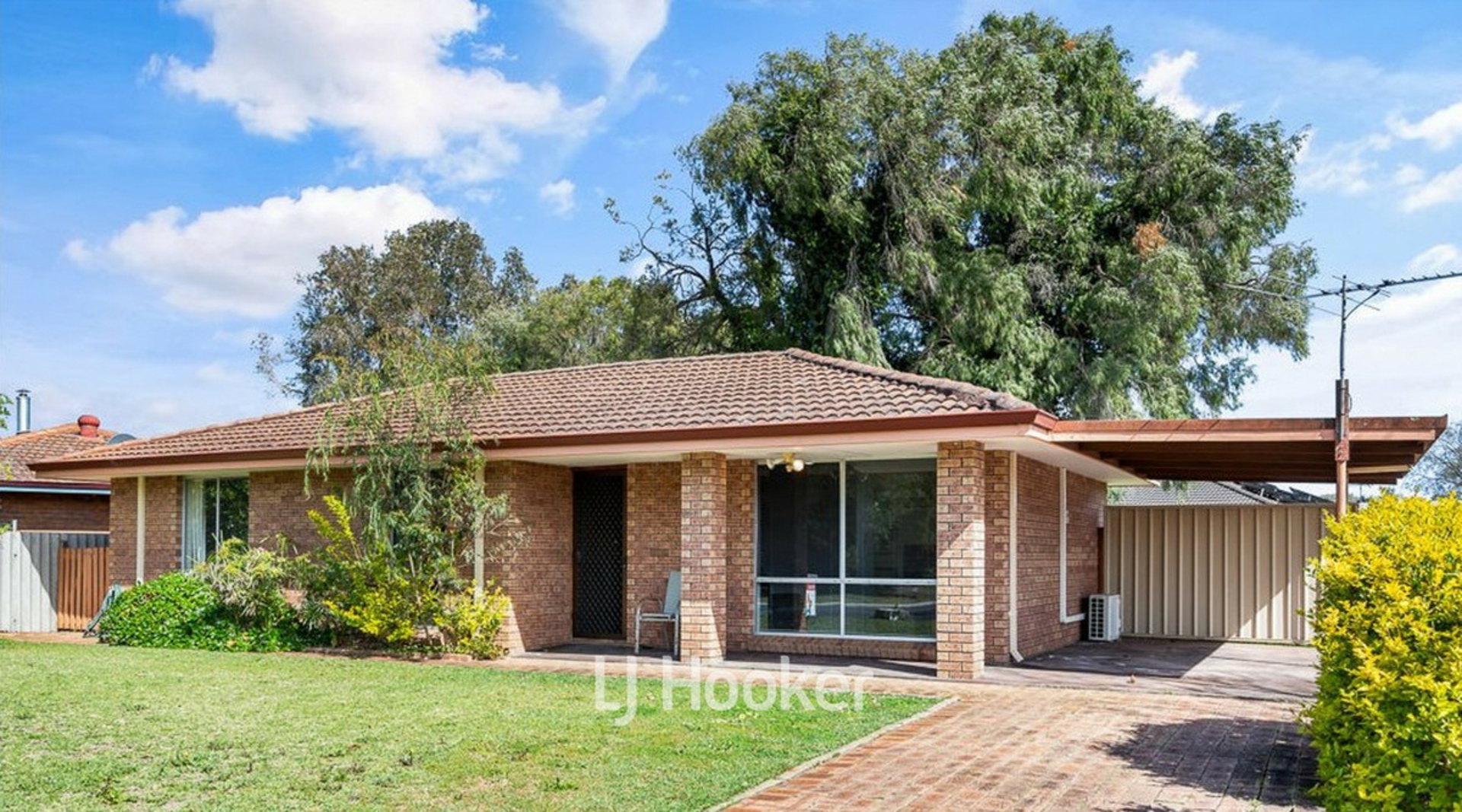 3 Hadfield Avenue — photo from LJ Hooker Property South West WA
