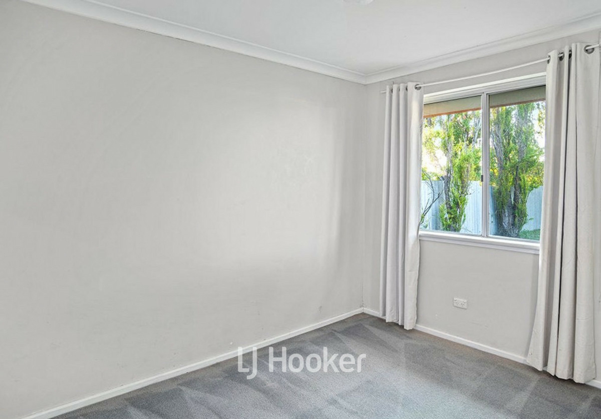 3 Hadfield Avenue — photo 6 of 10
