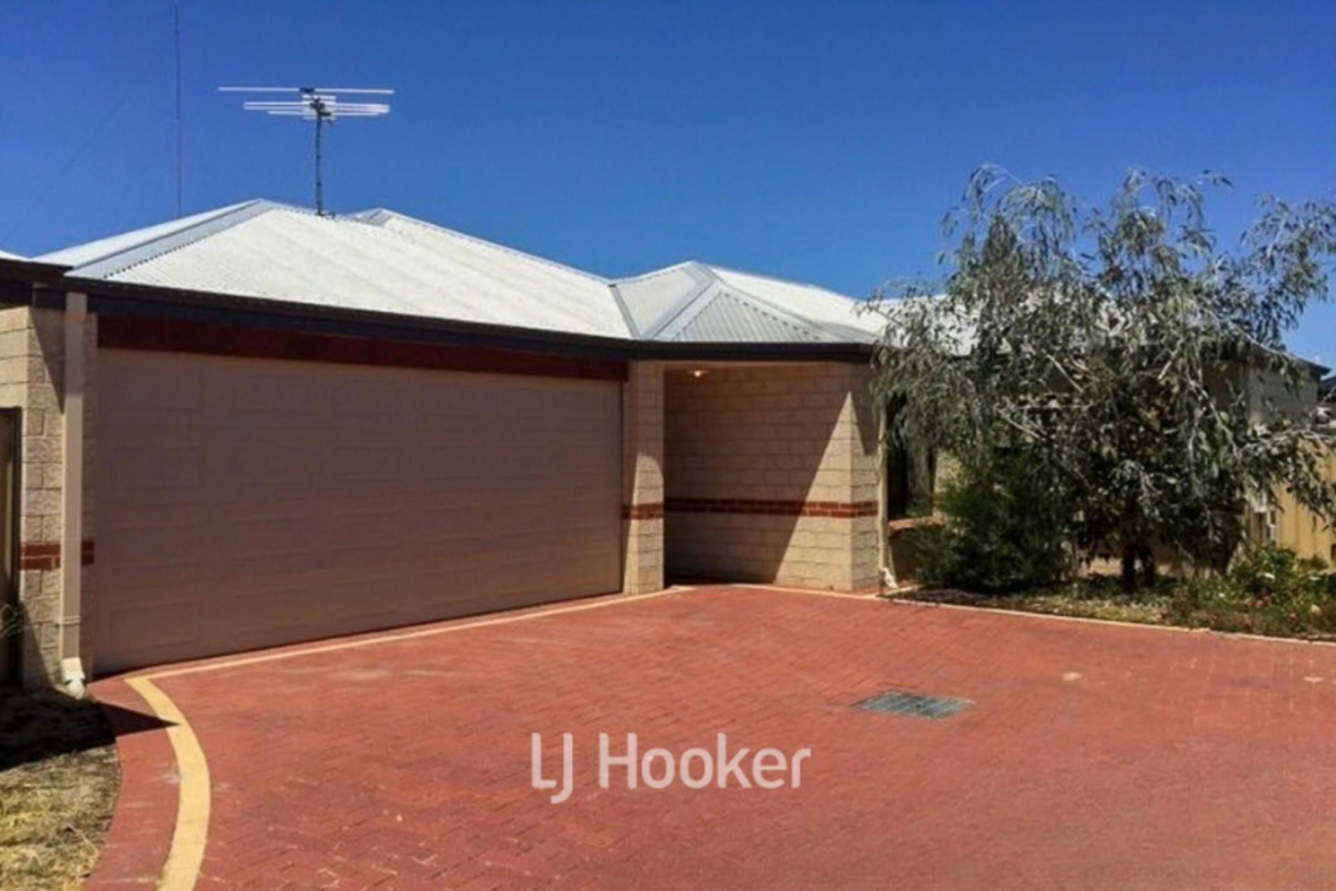 33C Frankel Street — photo 2 of 2