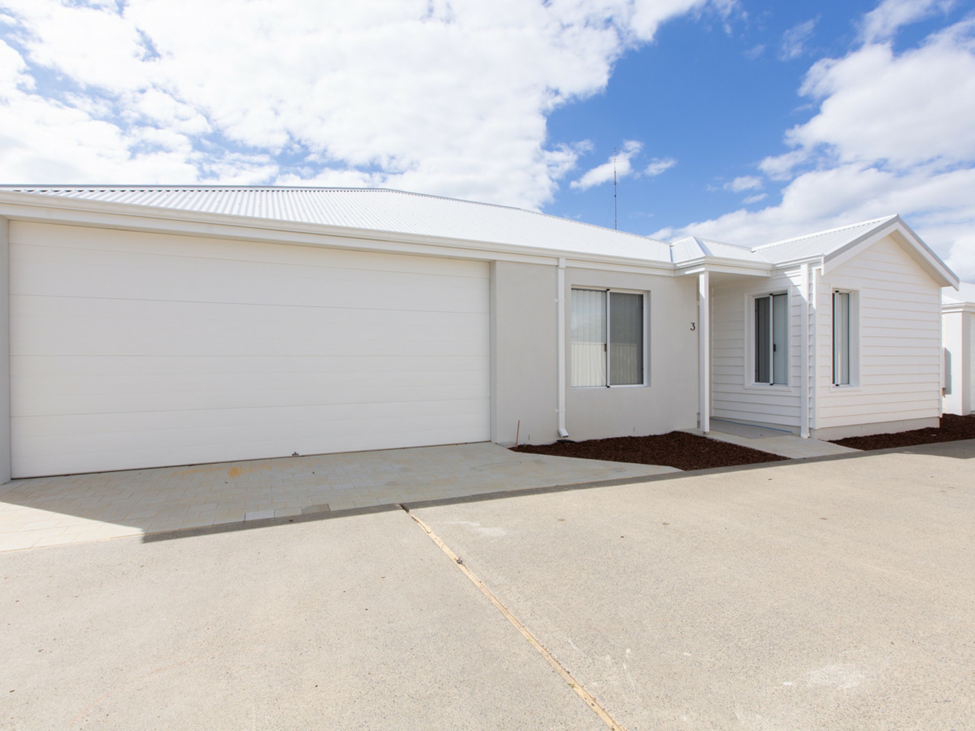 3/45 Minninup Road — photo from LJ Hooker Property South West WA