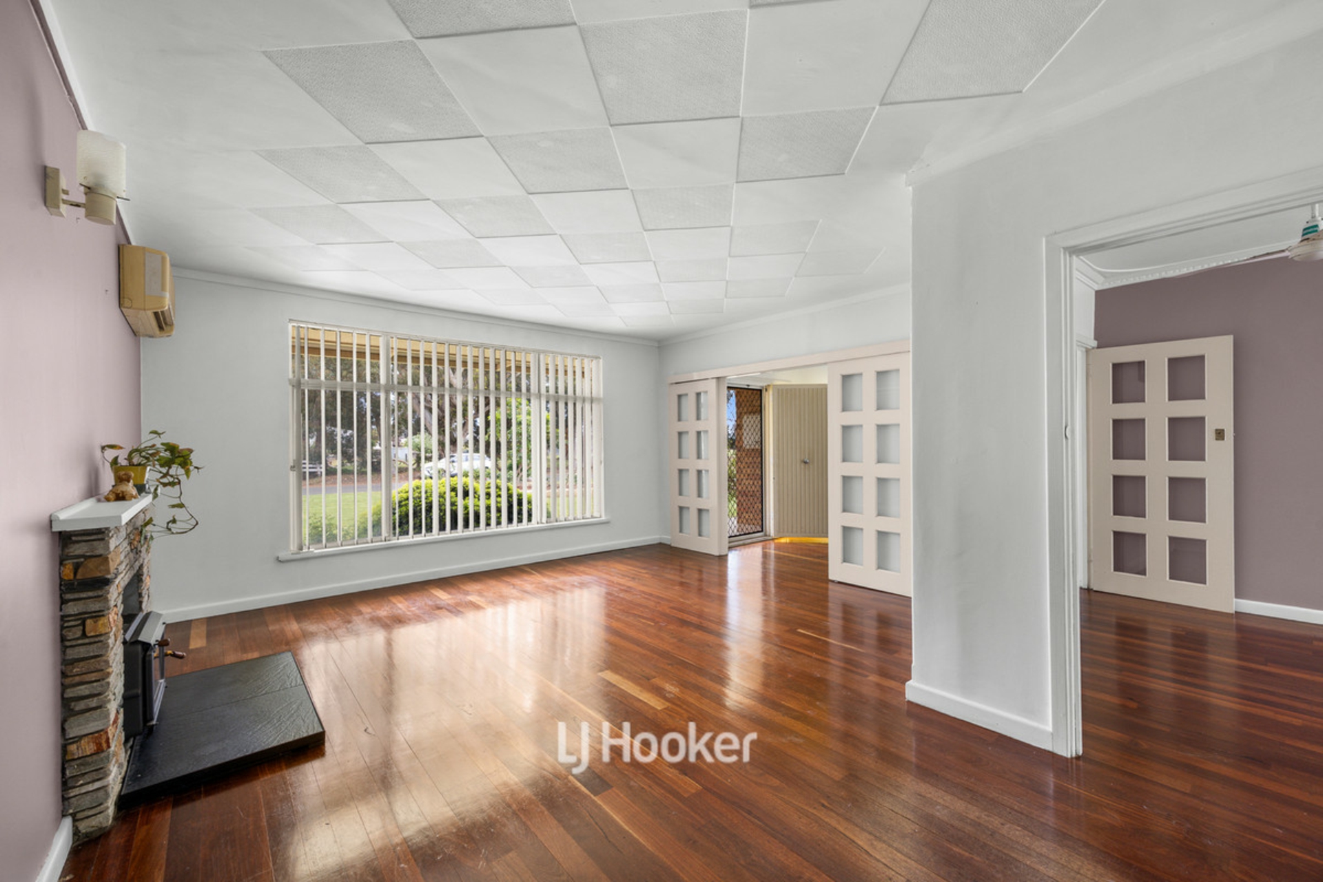 16 Hutchinson Road — photo 6 of 30