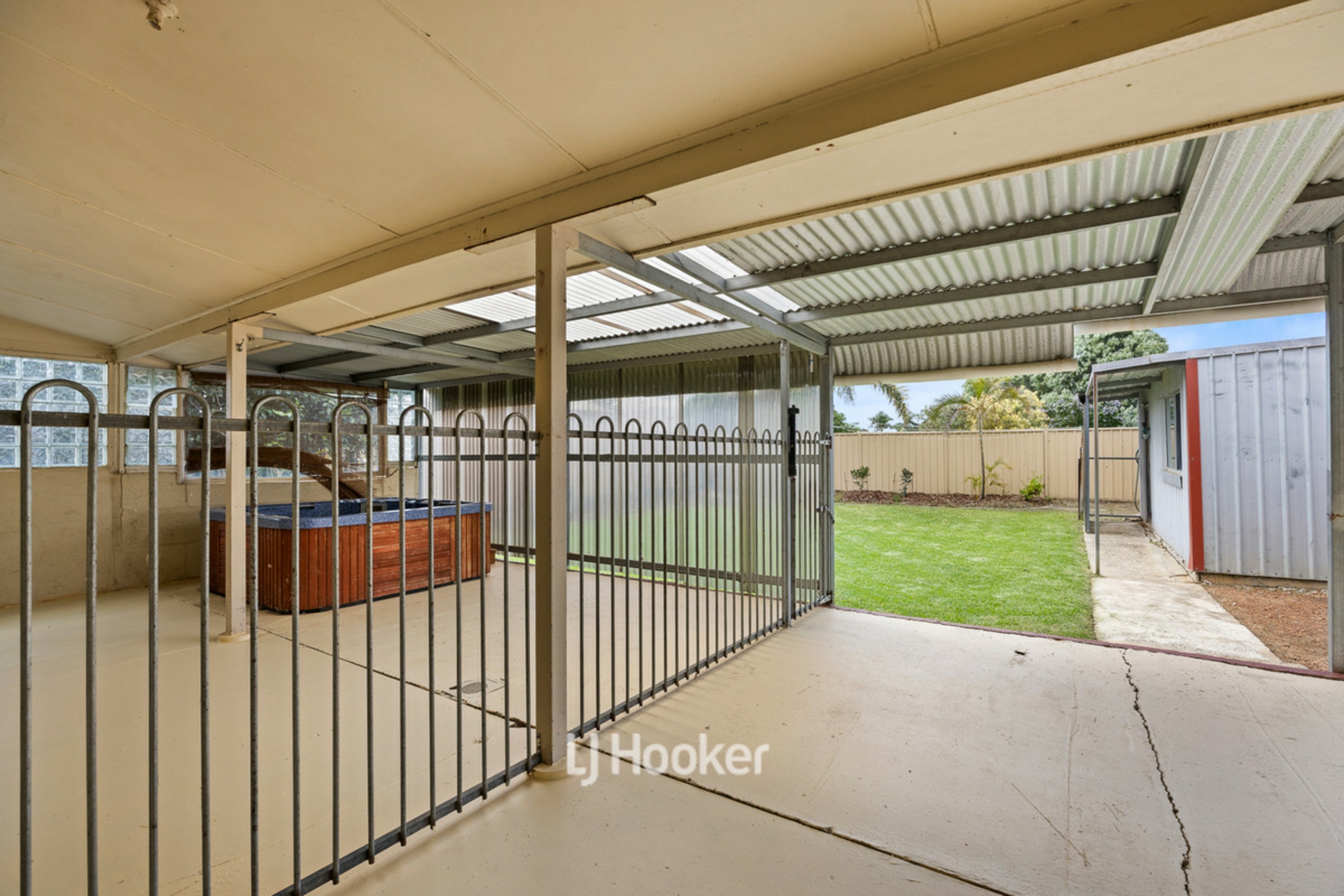 16 Hutchinson Road — photo 19 of 30