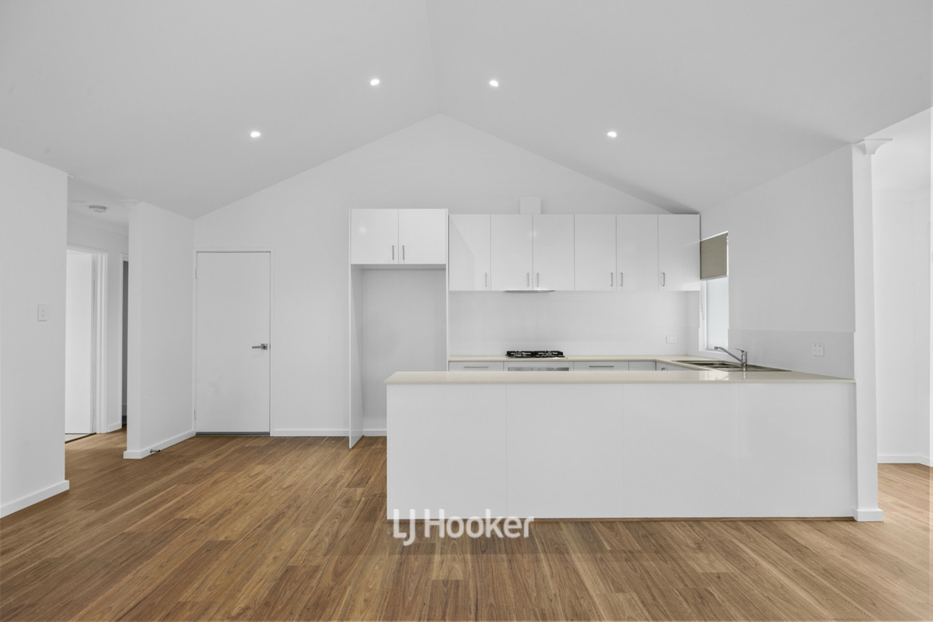 36A Constitution Street — photo 5 of 20
