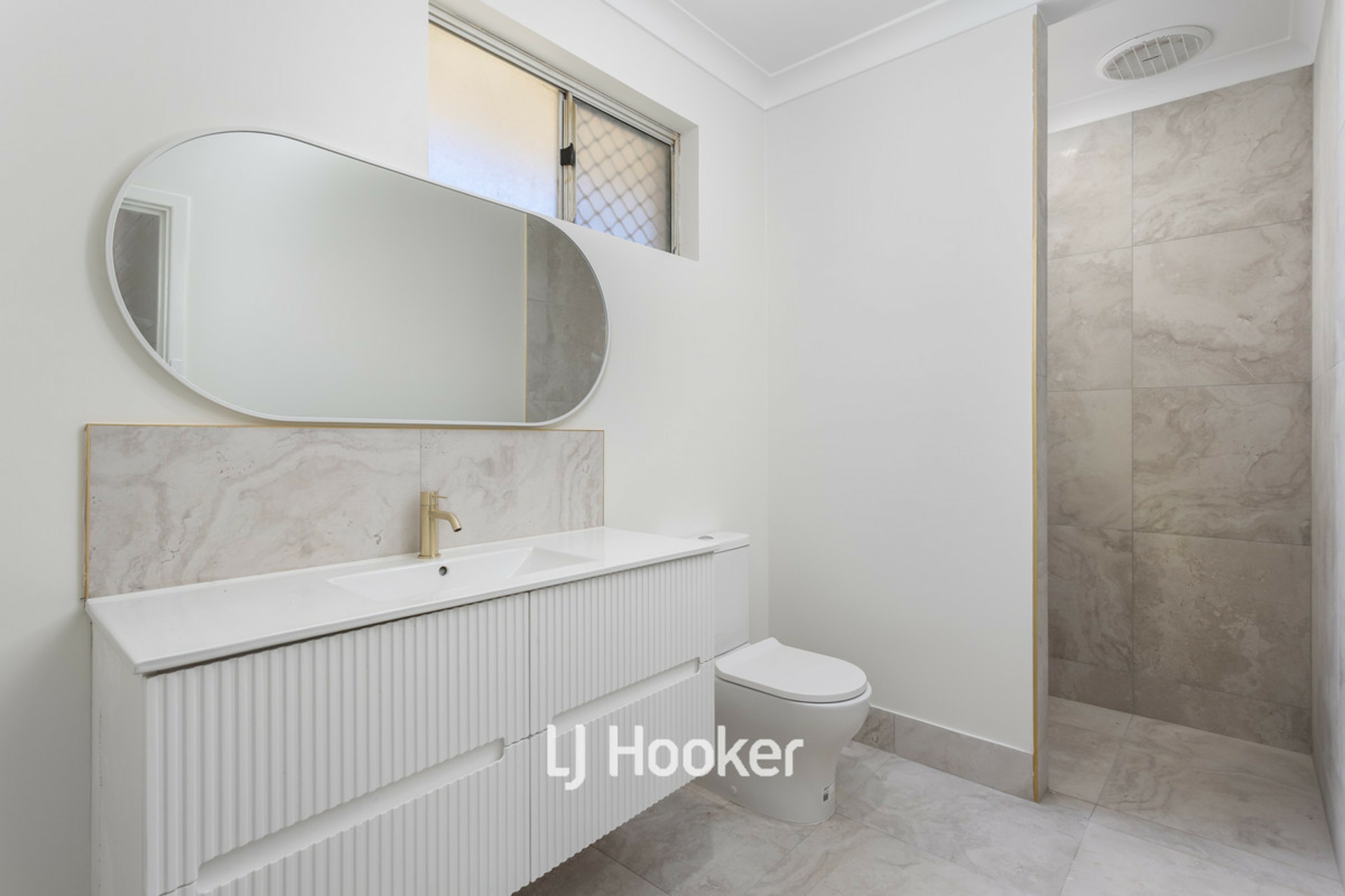 19C Clarke Street — photo 8 of 14