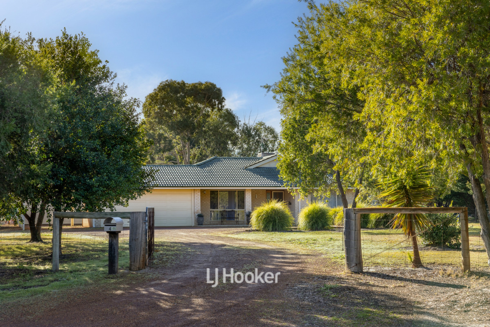 4 Headland Road — photo from LJ Hooker Property South West WA