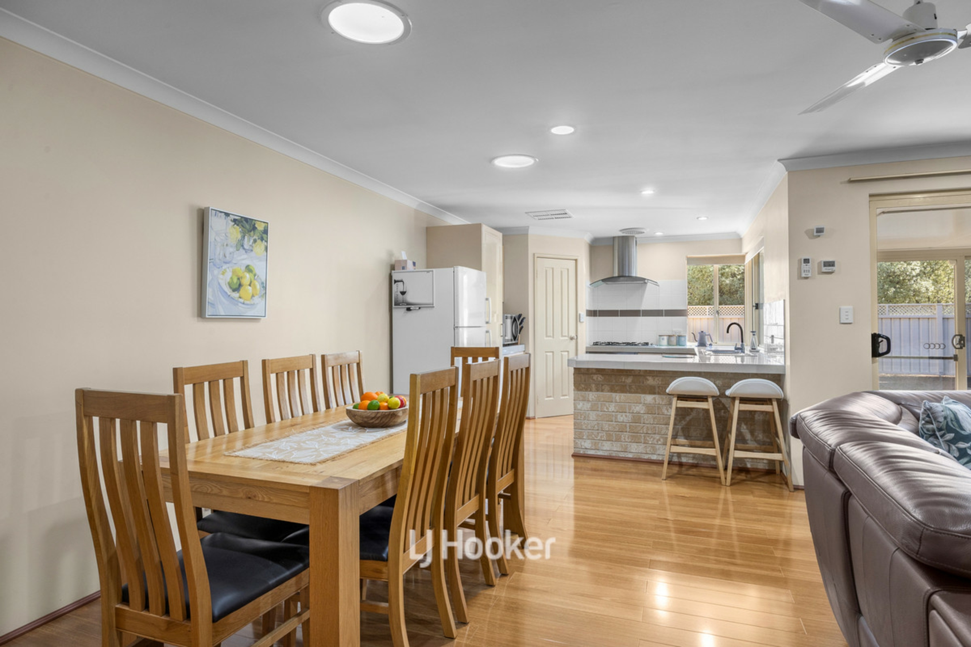 4 Headland Road — photo 11 of 30