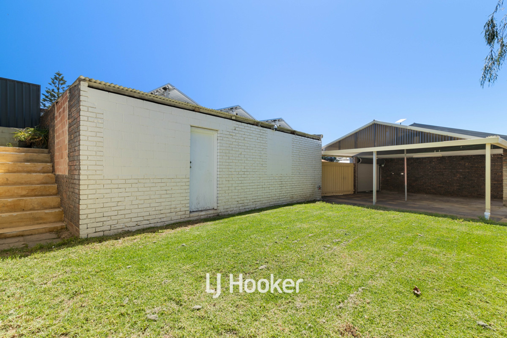 39 Mangles Street — photo 24 of 26
