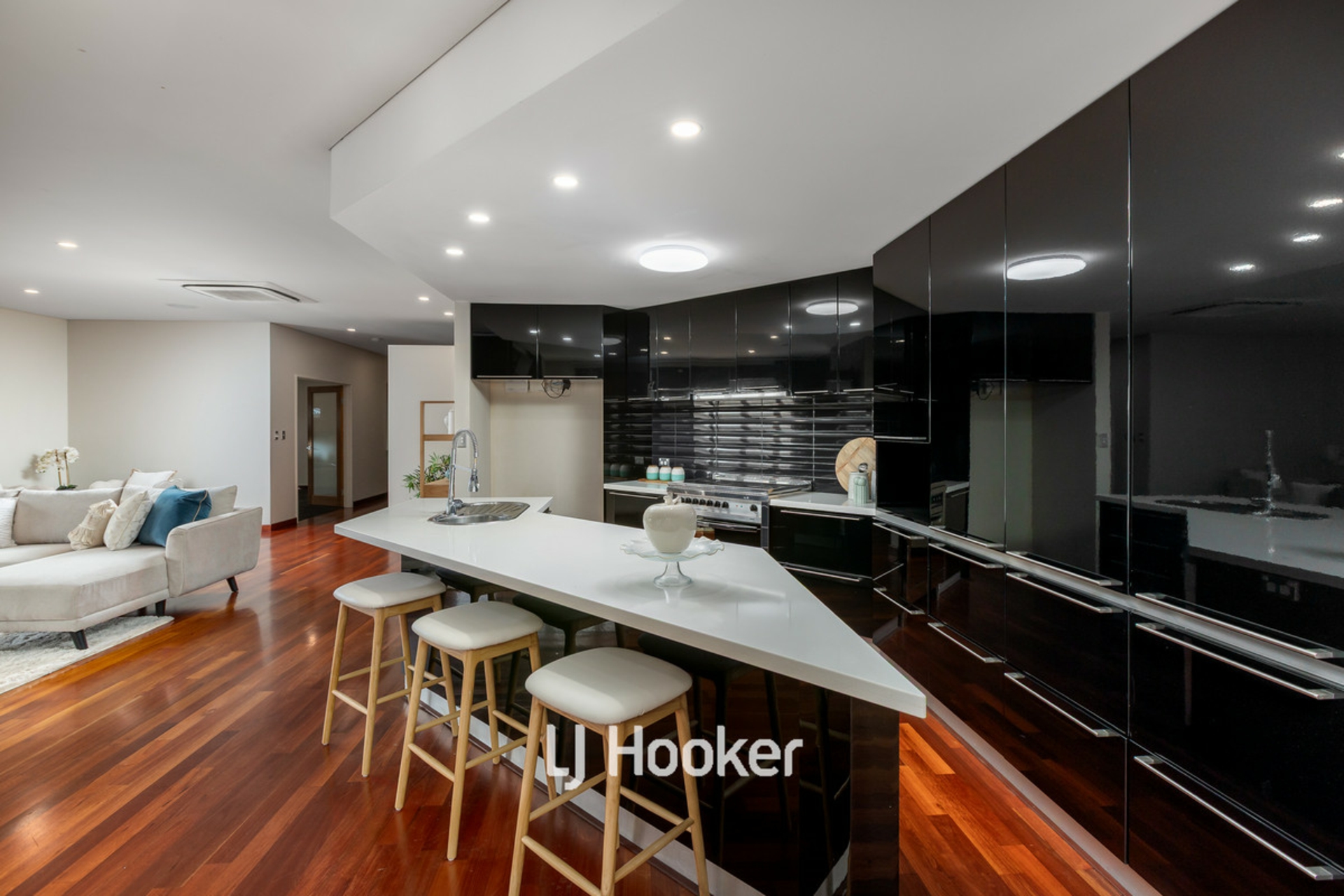 36A Hastie Street — photo 3 of 27