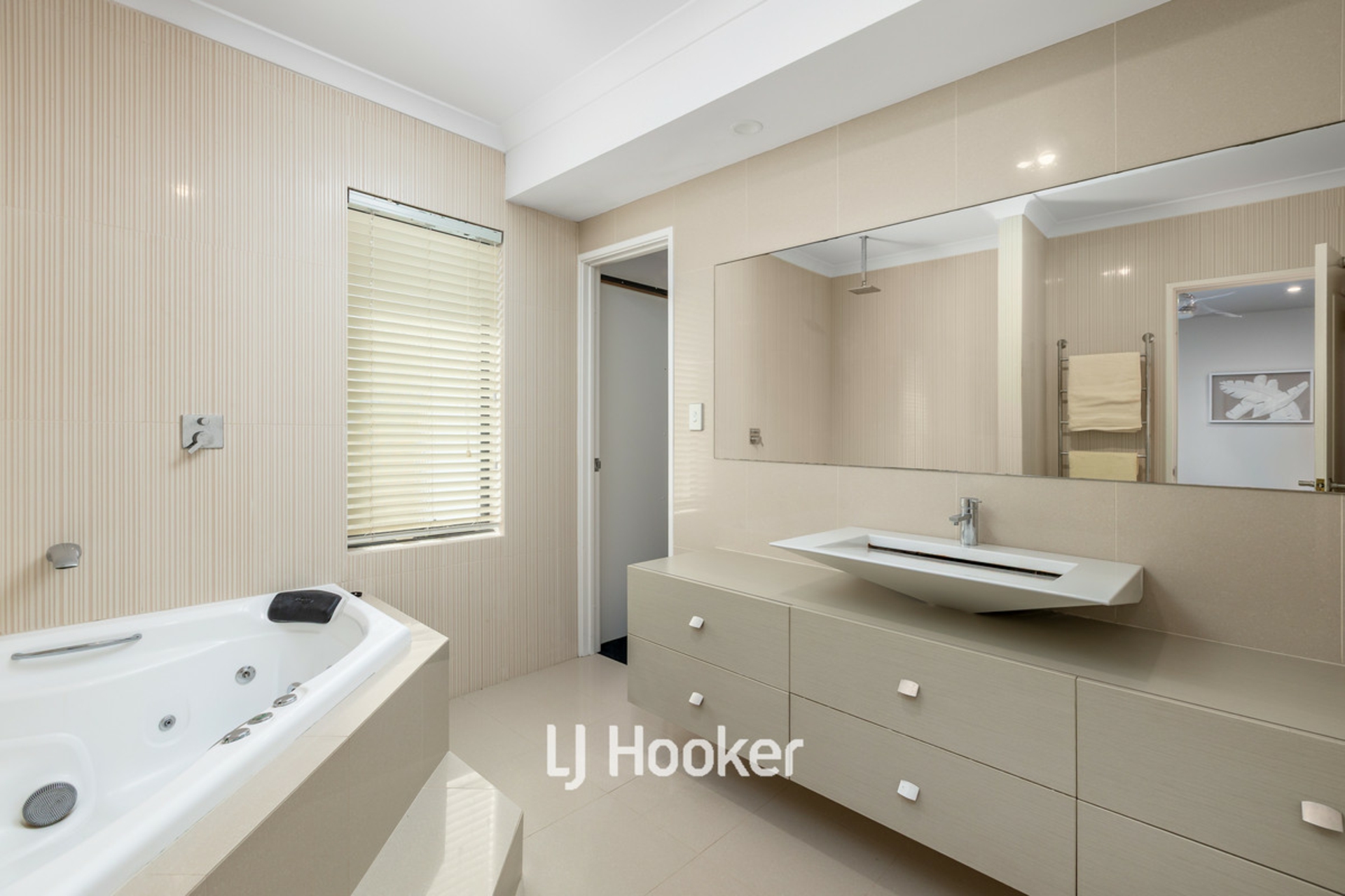 36A Hastie Street — photo 12 of 27