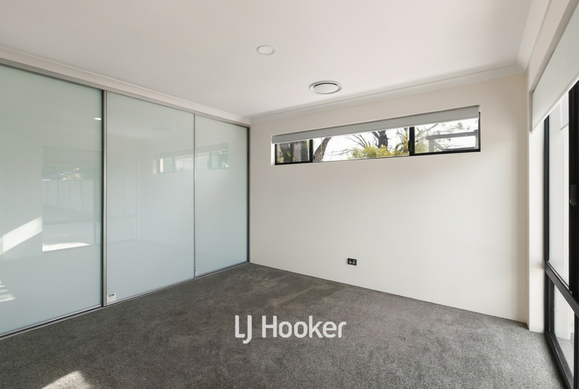 3B Maxted Street — photo 8 of 12
