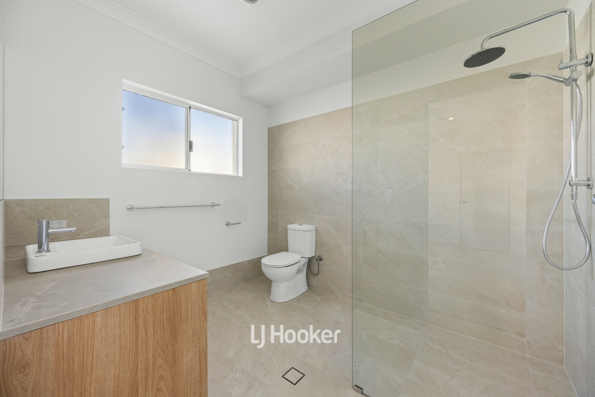11 Sheshan Road — photo 7 of 30