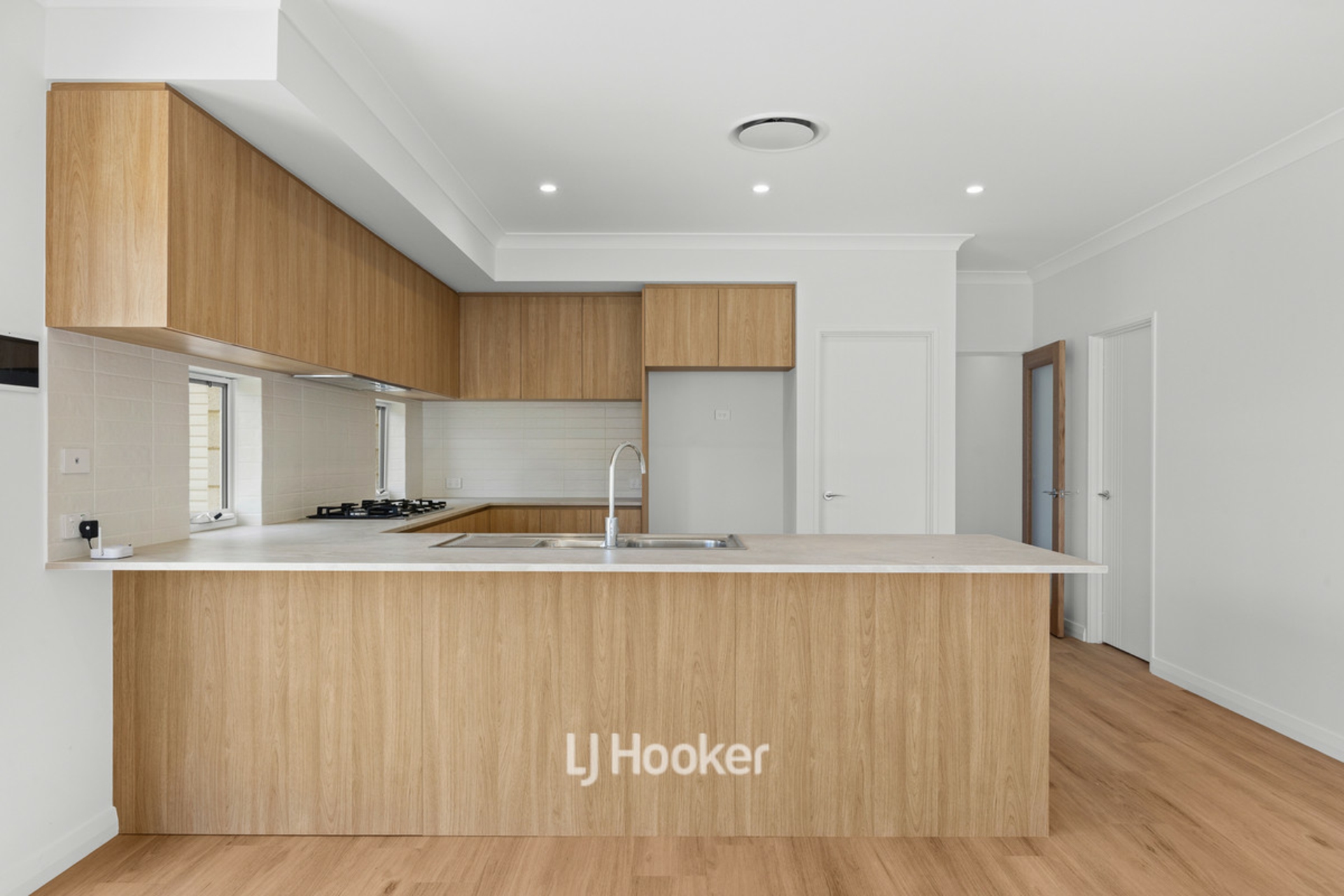 11 Sheshan Road — photo 12 of 30