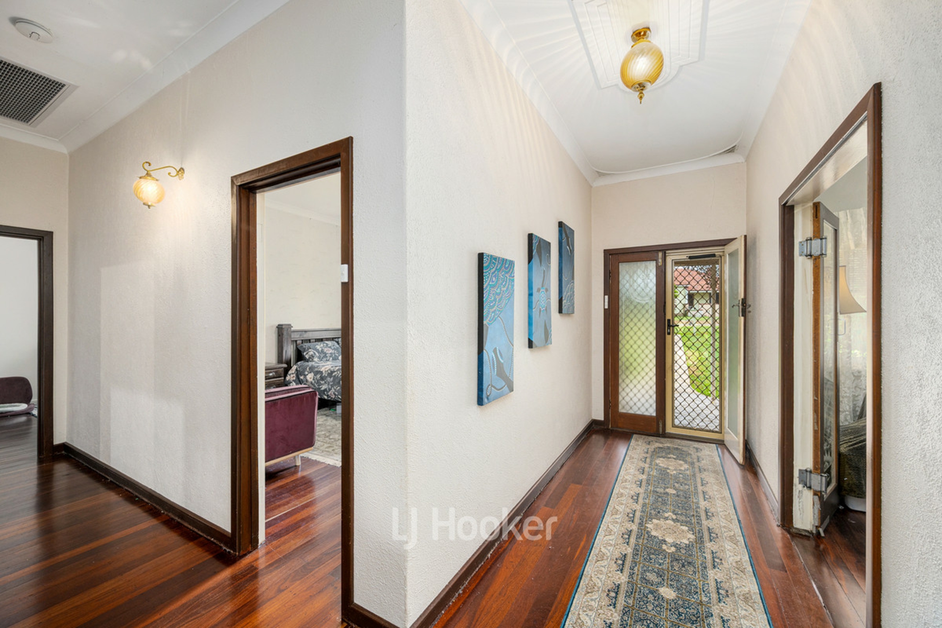 246 Steere Street North — photo 5 of 24