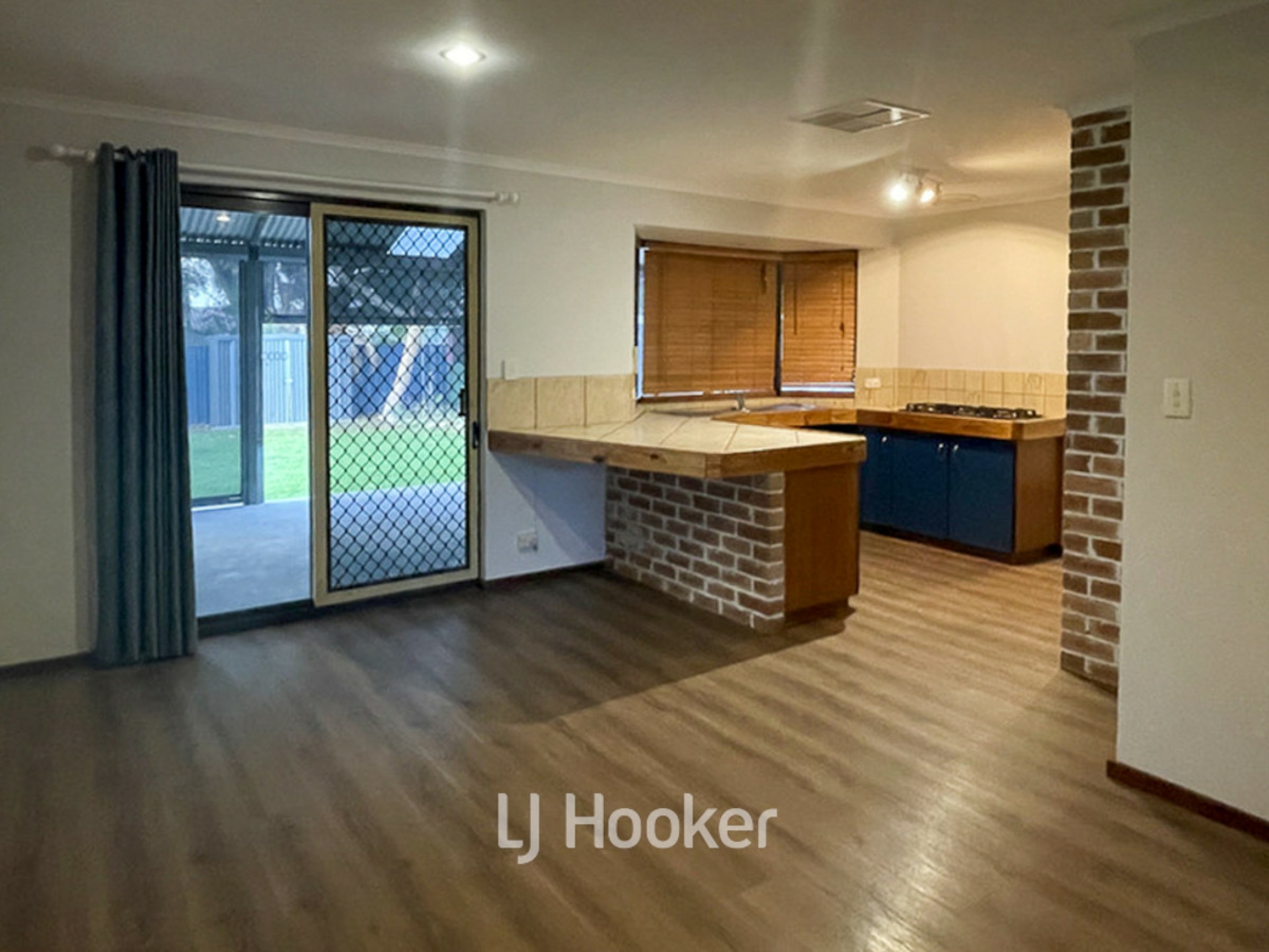 18 Kinkella Drive — photo 3 of 14