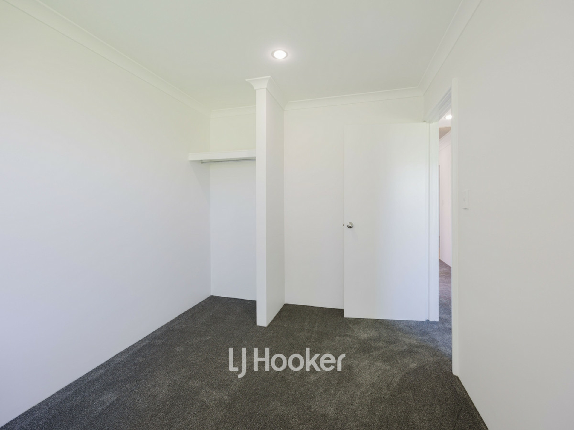 5 Nougat Crescent — photo 12 of 18