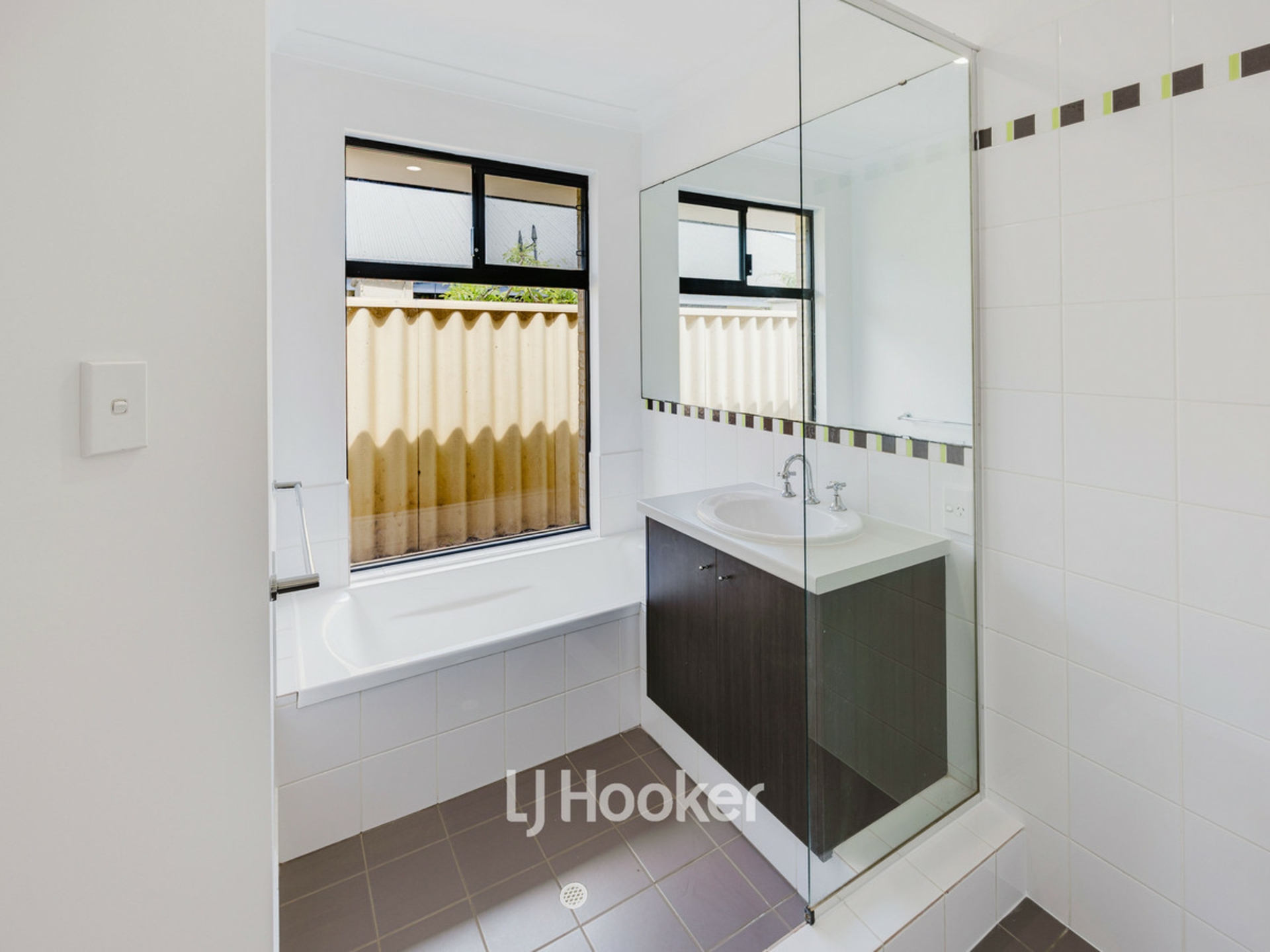 5 Nougat Crescent — photo 14 of 18