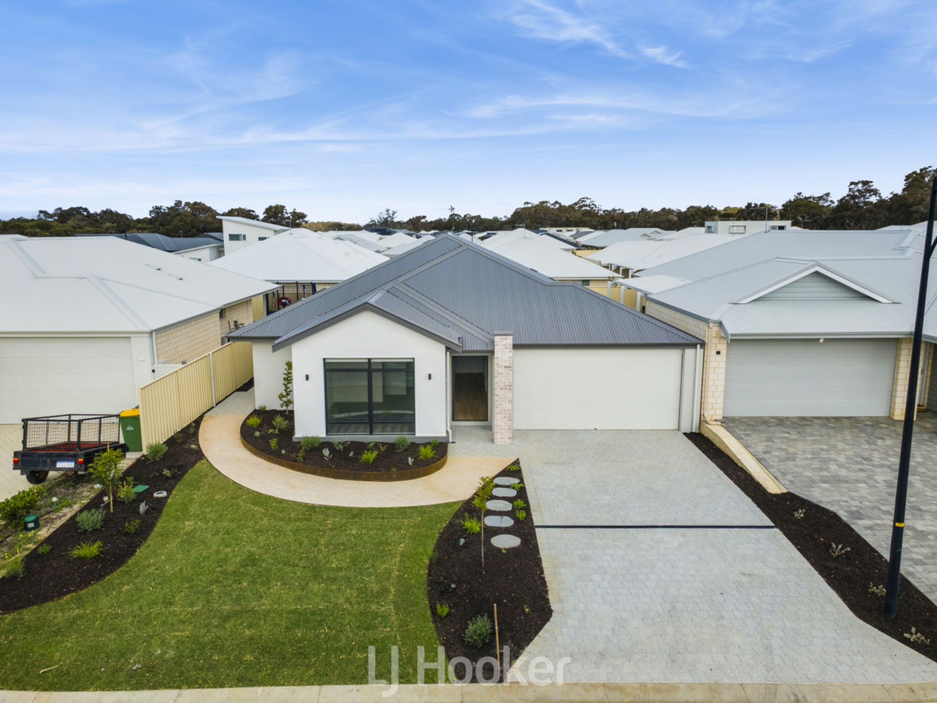 16 Merion Street — photo from LJ Hooker Property South West WA