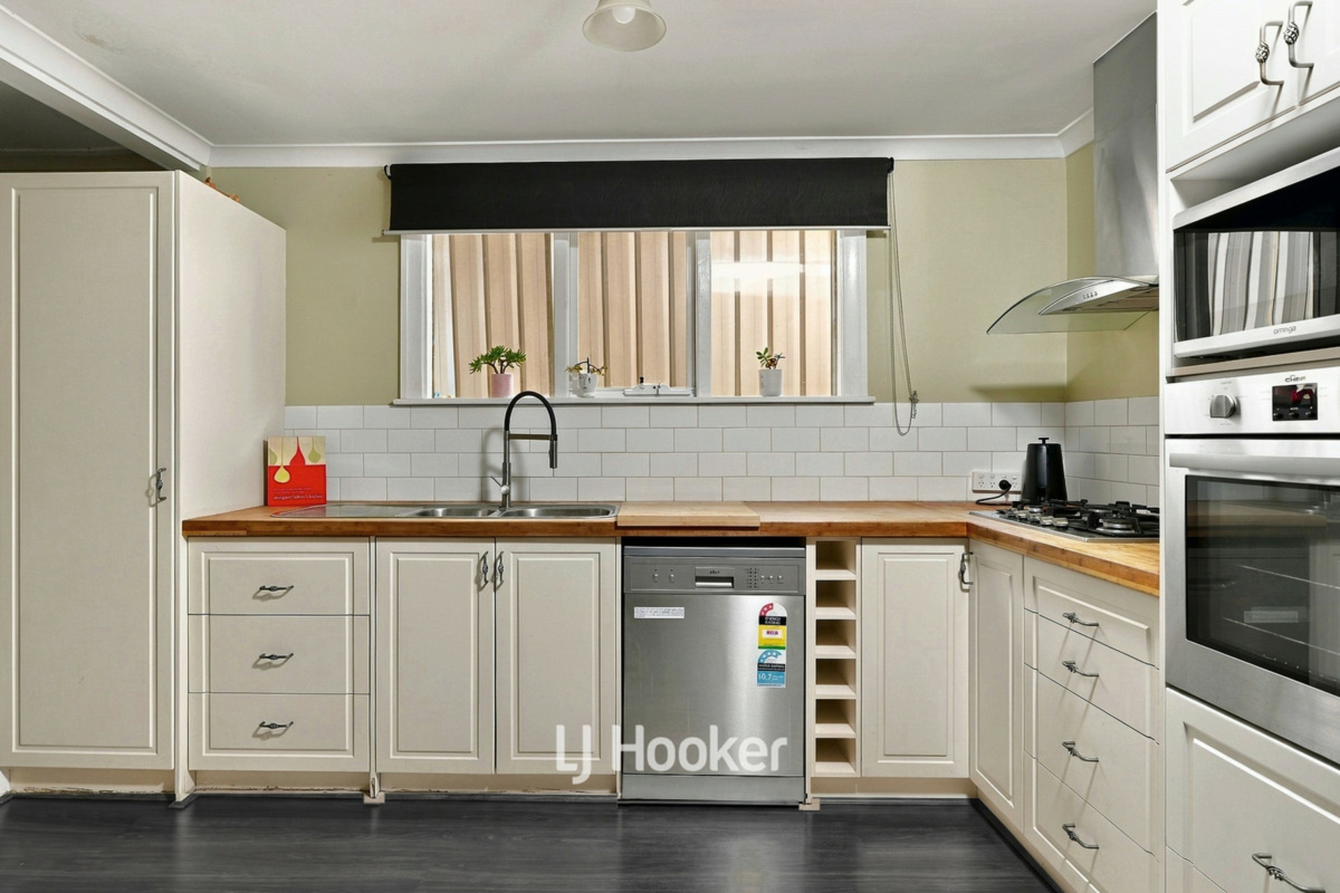 30 Parkfield Street — photo 5 of 30