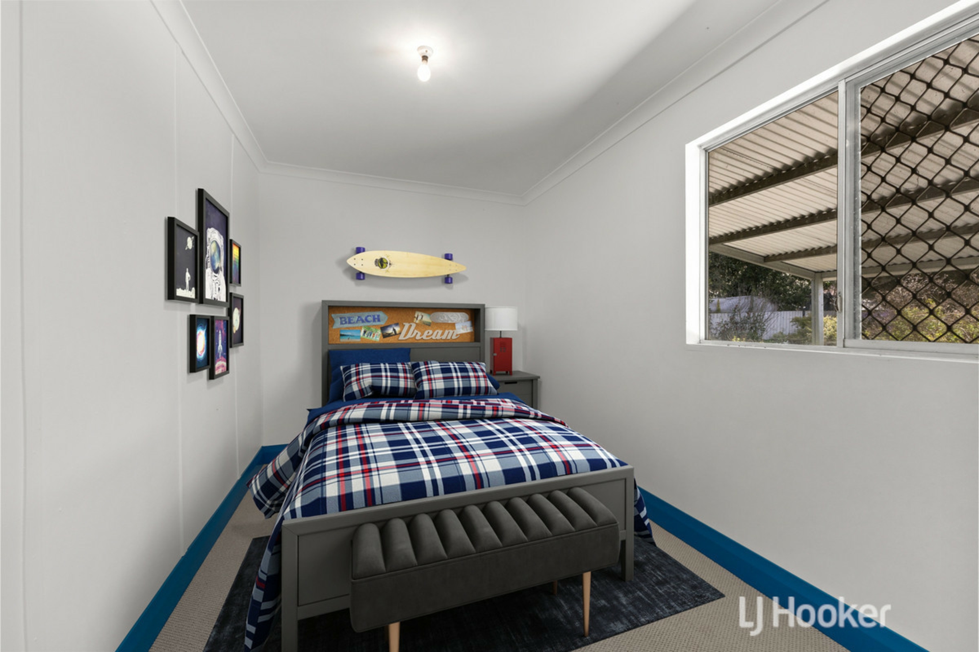 27 Atkinson Street South — photo 6 of 10