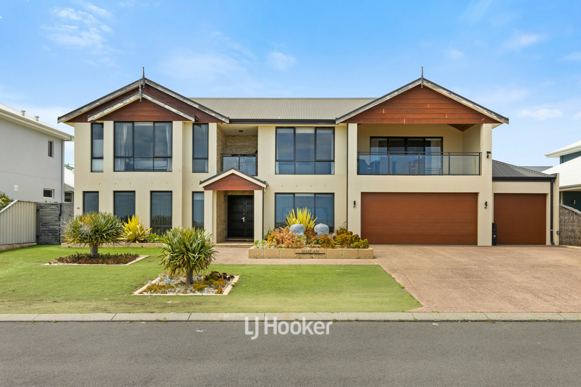 341 Norton Promenade — photo from LJ Hooker Property South West WA