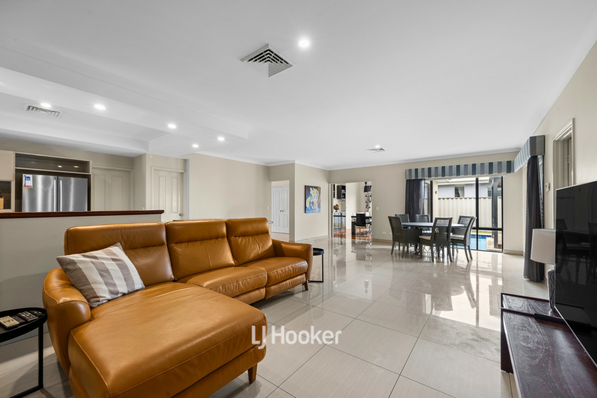 341 Norton Promenade — photo 12 of 30