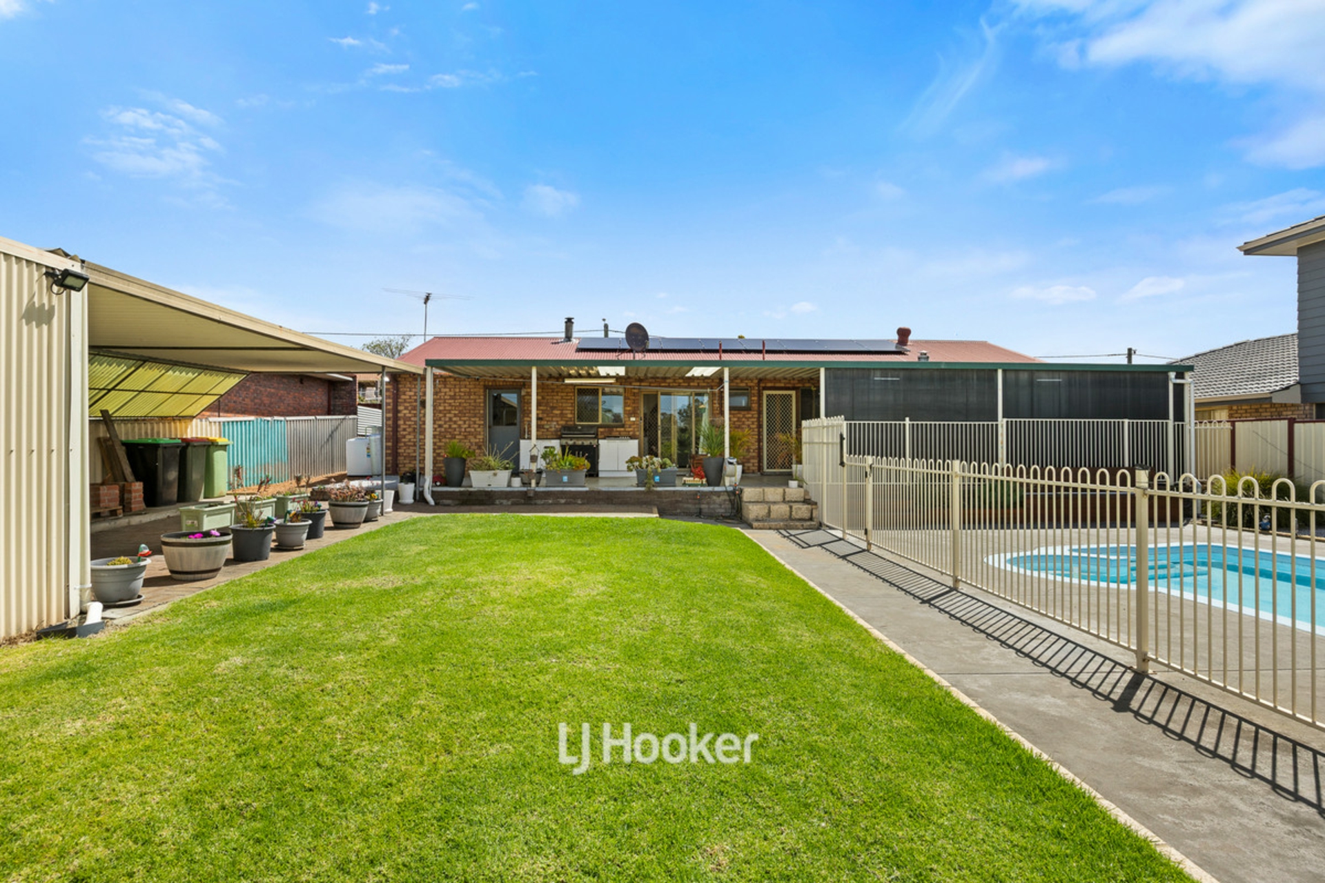 88 Swanstone Street — photo 21 of 29