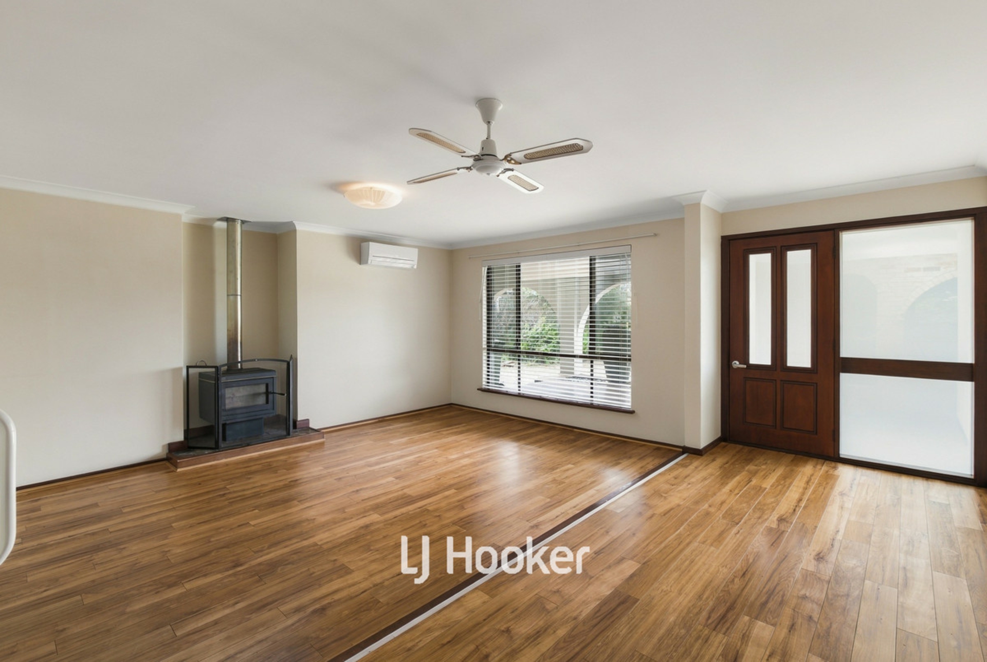 25 Maryllia Road — photo 2 of 10