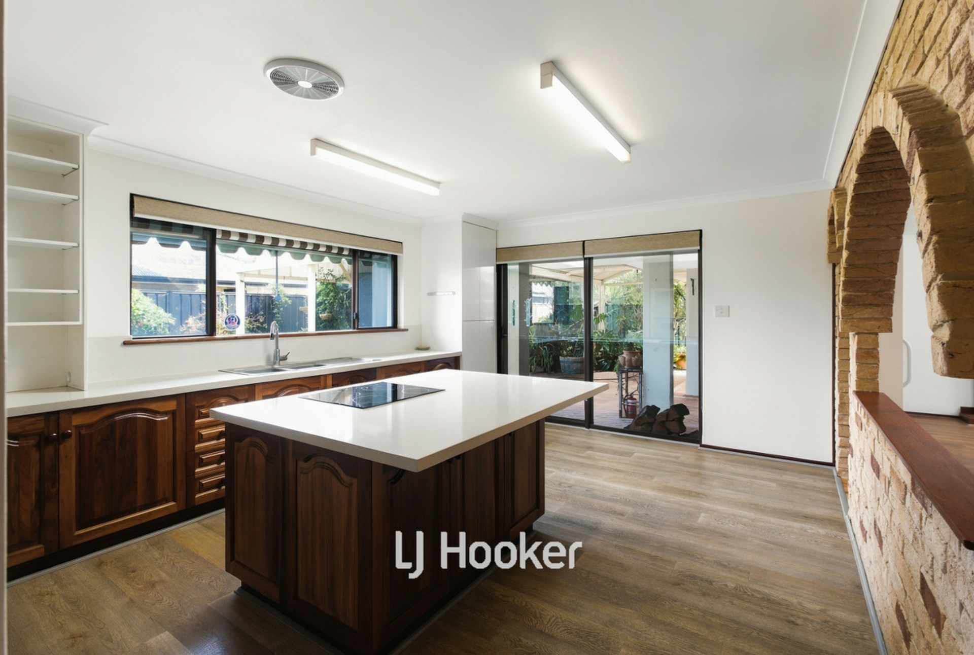 25 Maryllia Road — photo 5 of 10