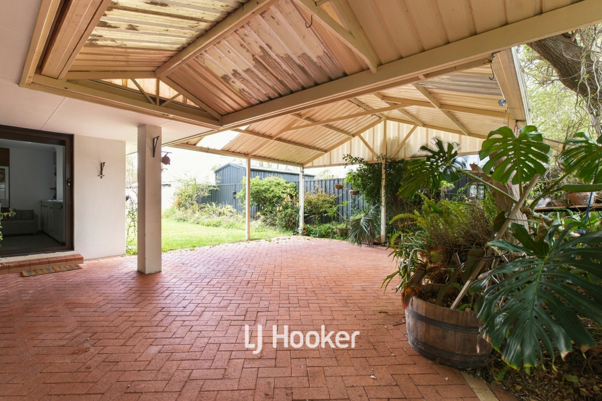 25 Maryllia Road — photo 10 of 10