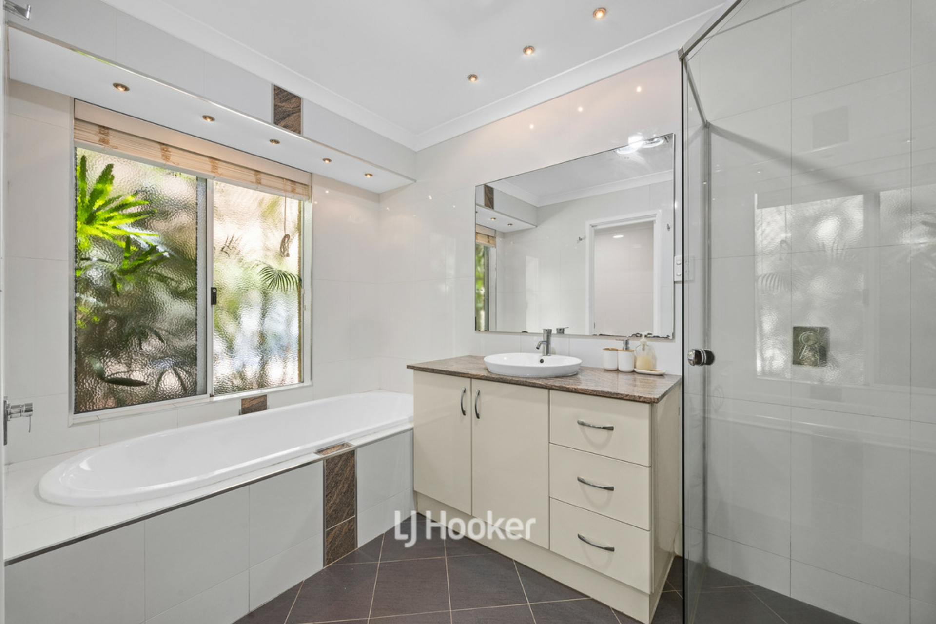 17 Hornibrook Road — photo 8 of 30