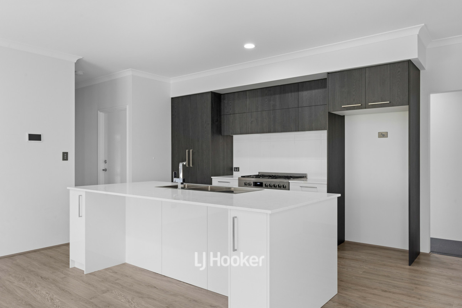 28 Colonna Street — photo 6 of 18