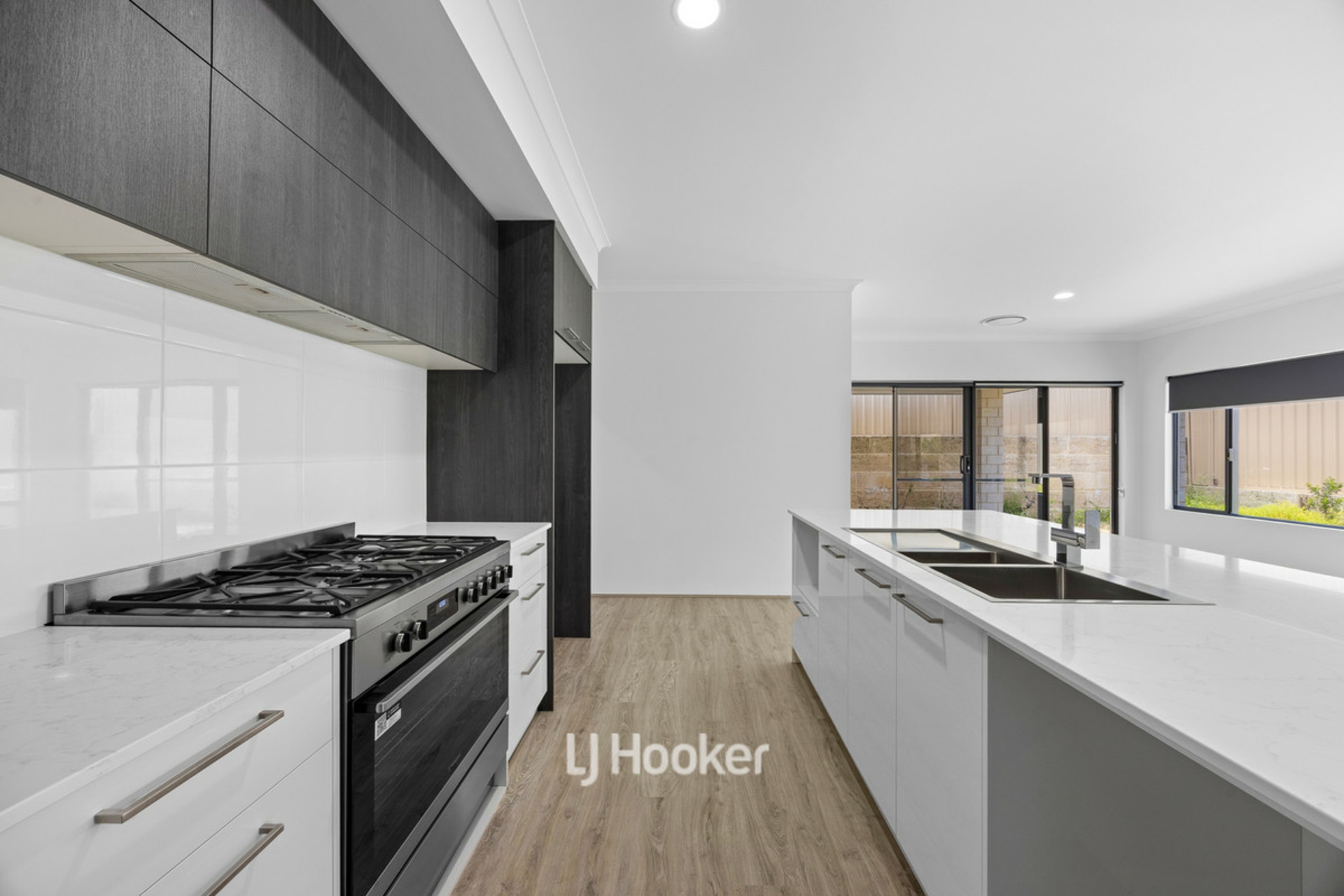 28 Colonna Street — photo 7 of 18