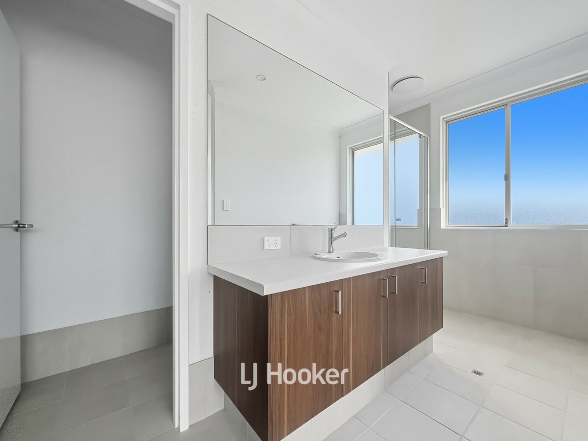 18 Eucalyptus Way — photo 6 of 9