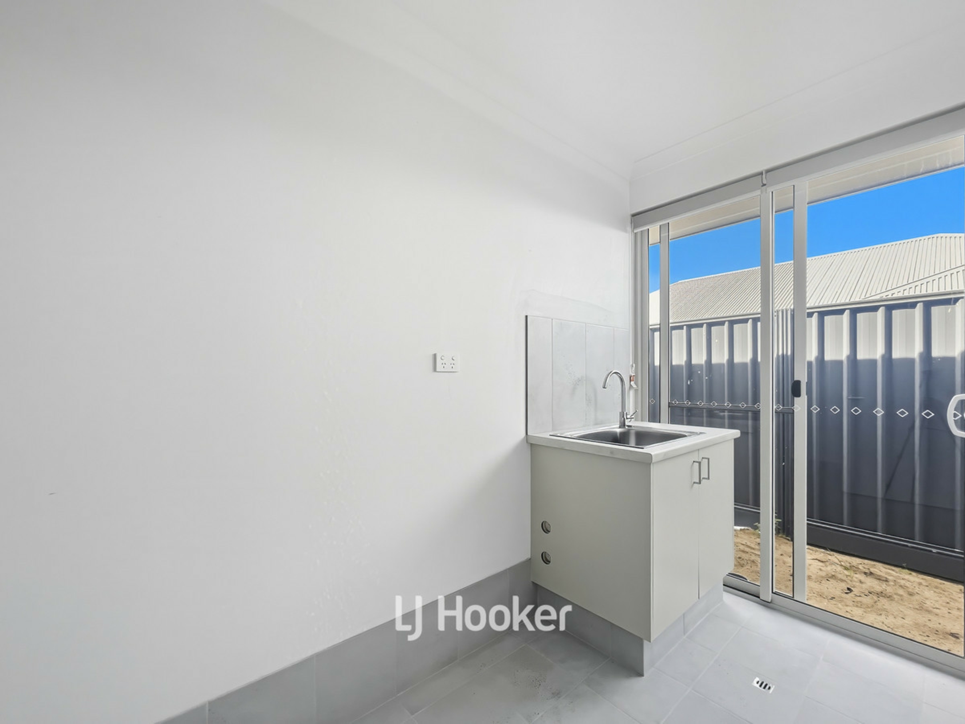 18 Eucalyptus Way — photo 9 of 9