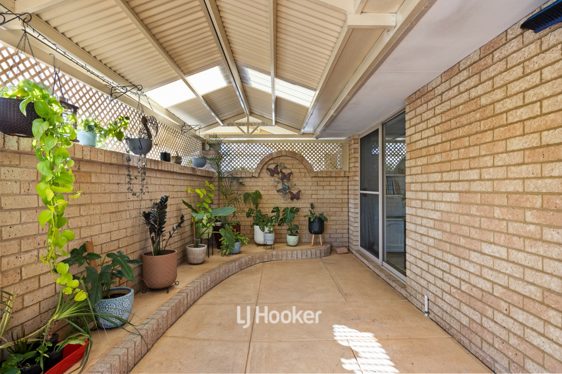 86 Hale Street — photo 24 of 30