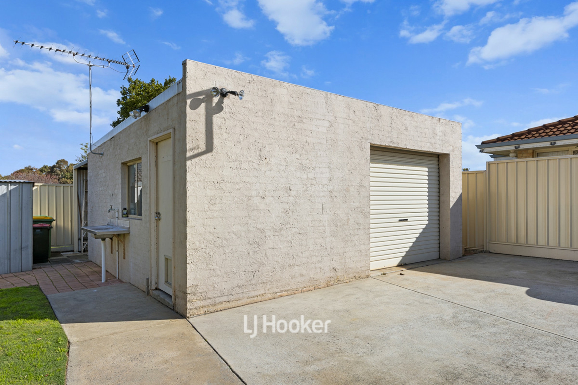 86 Hale Street — photo 30 of 30
