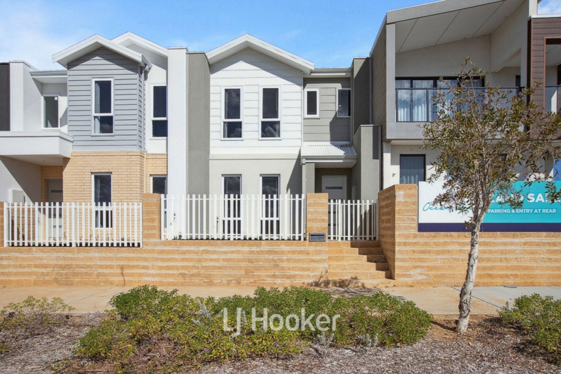 8 Everest Parkway — photo from LJ Hooker Property South West WA