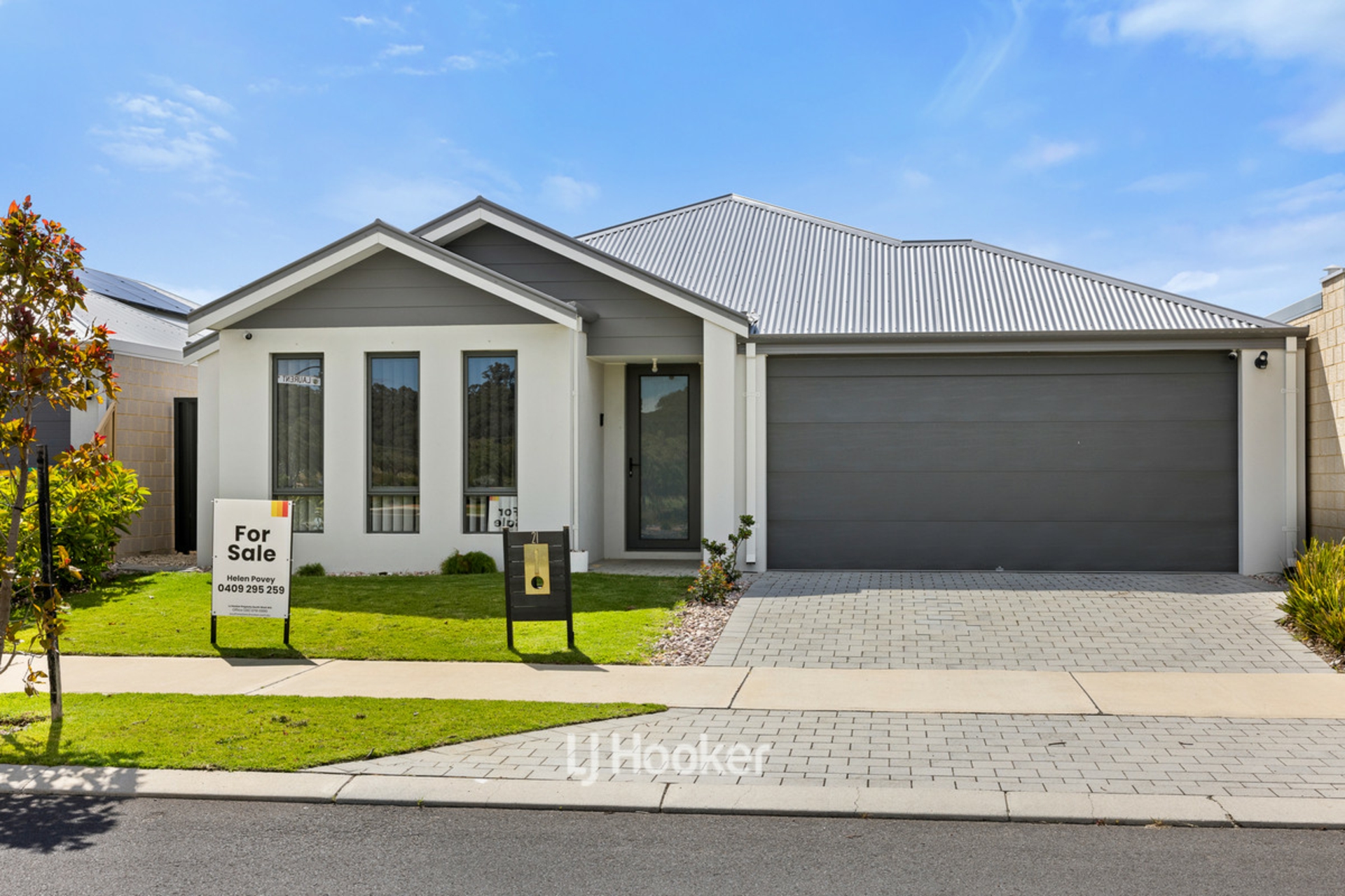 21 Laurent Way — photo from LJ Hooker Property South West WA