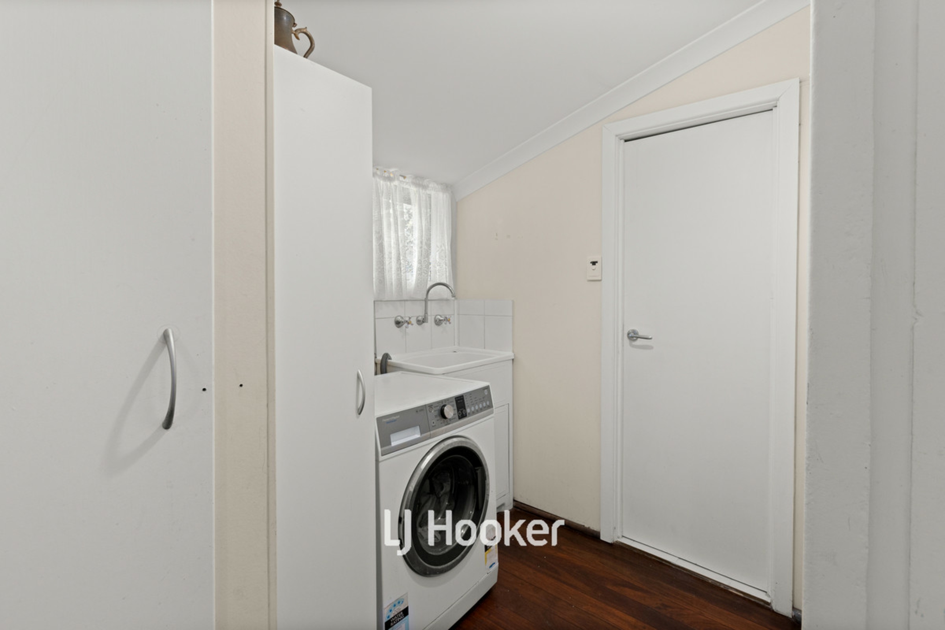 31 Trigwell Street — photo 16 of 22